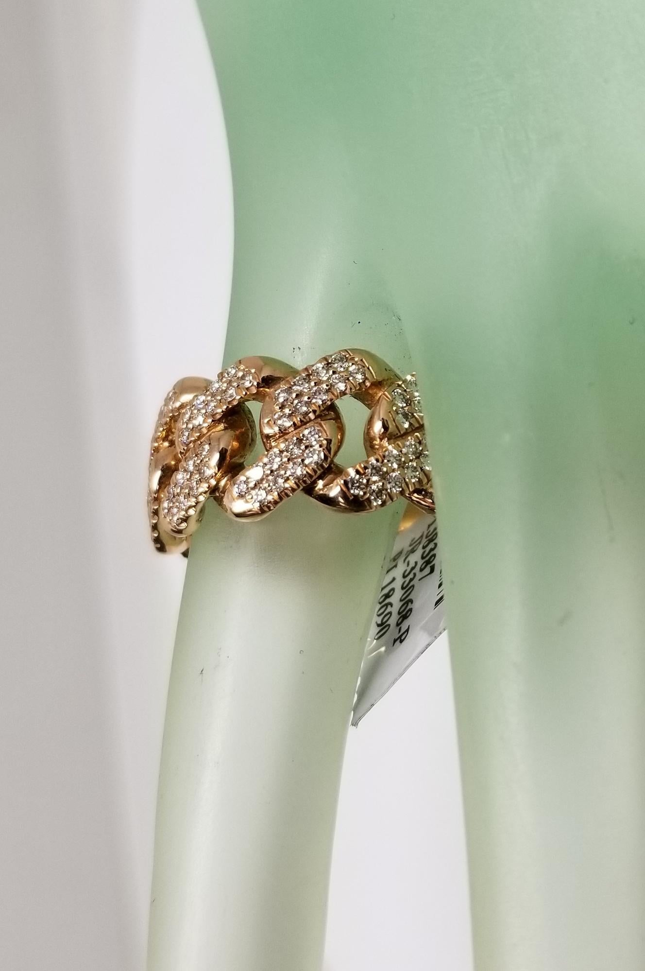 Round Cut 14 Karat Rose Gold Diamond Pave Link Ring