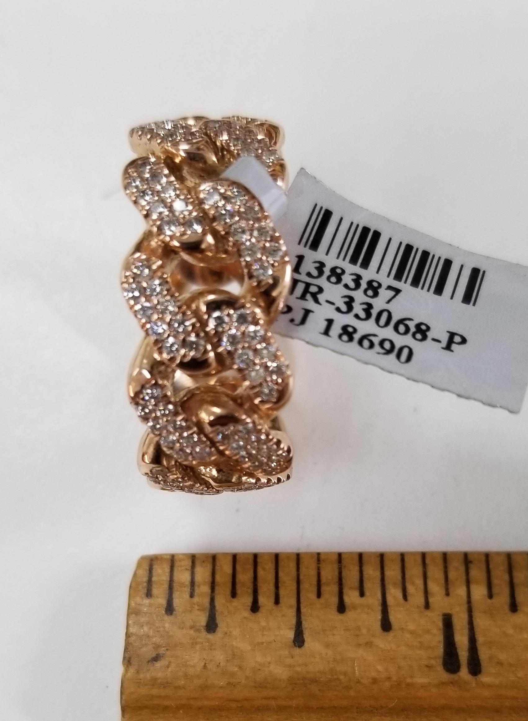 14 Karat Rose Gold Diamond Pave Link Ring 1