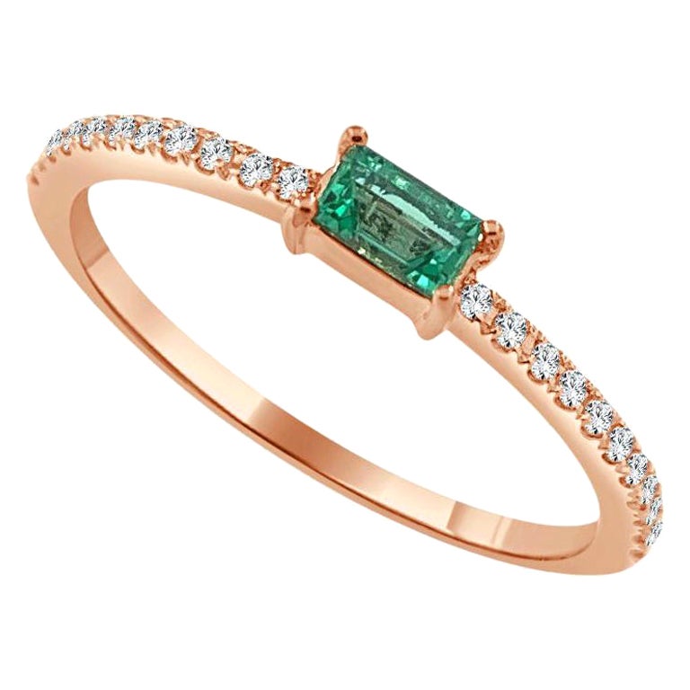 Bague empilable en or rose 14 carats avec émeraude verte, pierre de naissance
