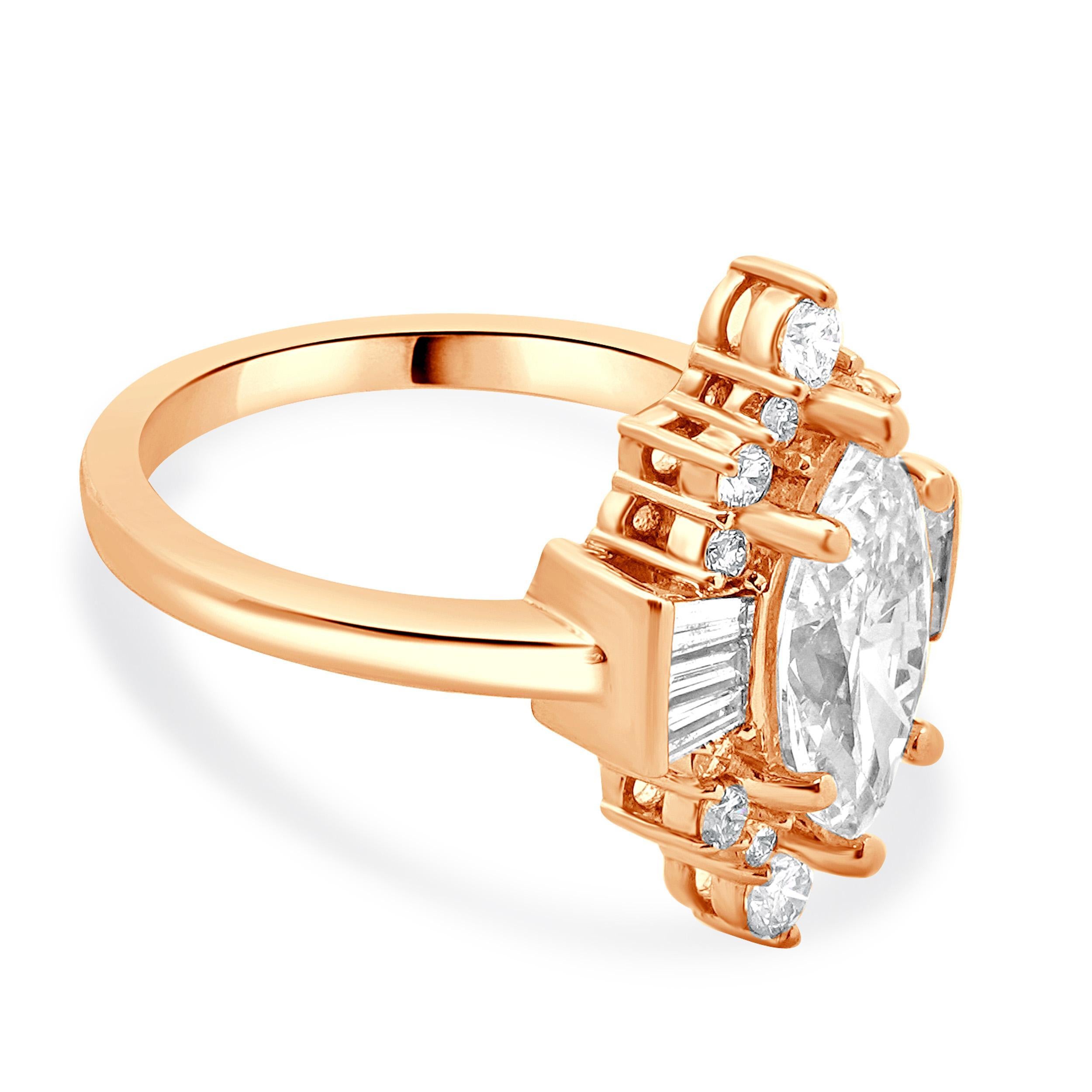 Taille Marquise Bague de fiançailles en or rose 14 carats avec diamant taille marquise en vente