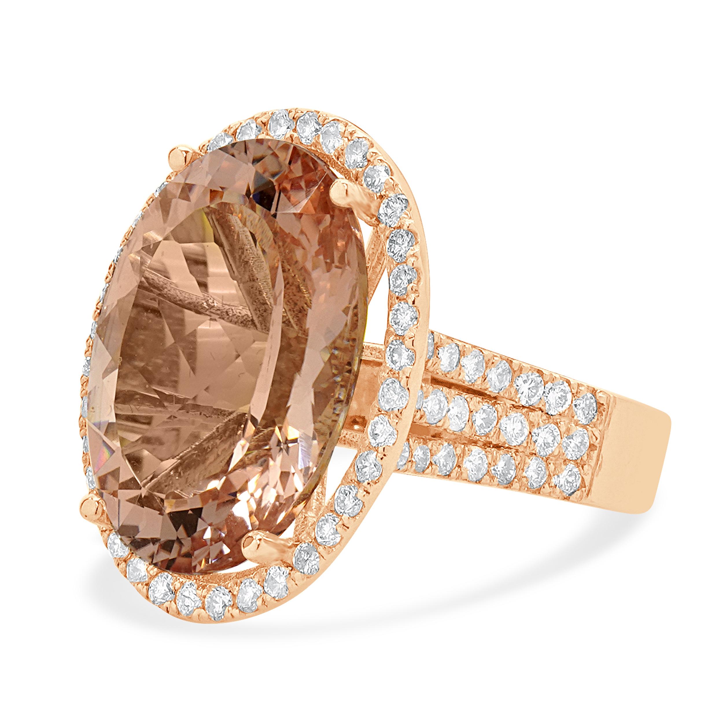 Materiale: oro rosa 14k
Morganite: taglio ovale = 12,14ct
Diamante: 80 tagli rotondi = 1,20cttw
Colore: I
Chiarezza: SI1
Misura dell'anello: 7 (si prega di attendere fino a 2 giorni lavorativi in più per le richieste di misura)
Peso: 8.79