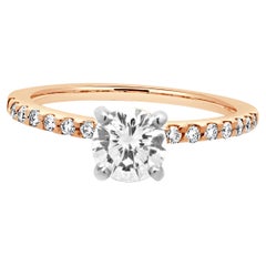 Anello di fidanzamento con diamante taglio rotondo in oro rosa 14 carati