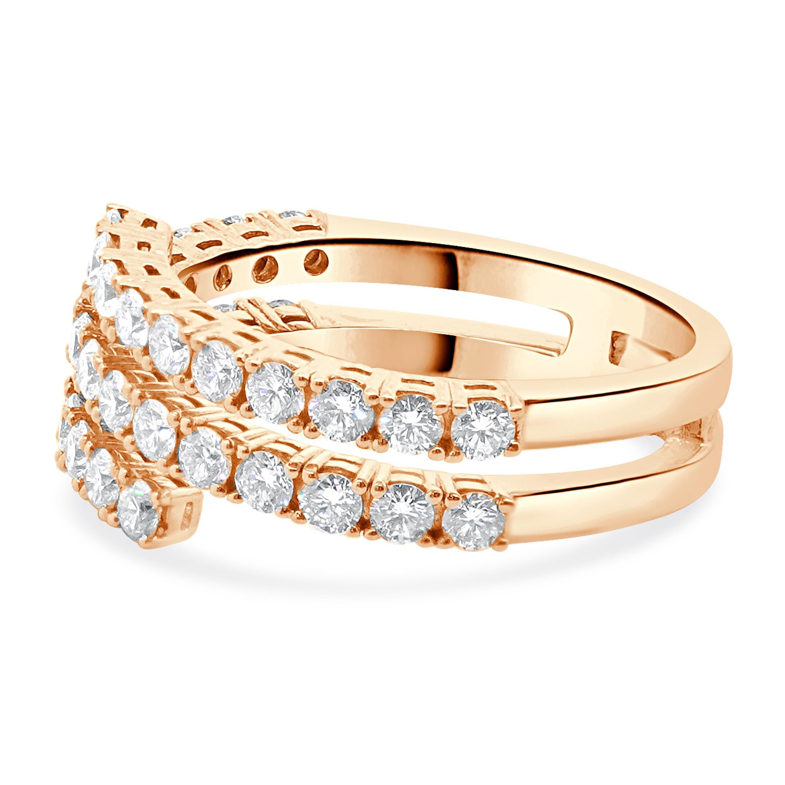 Designer: personalizzato
Materiale: oro rosa 14 carati
Diamante: taglio brillante rotondo = 1,02cttw
Colore: H
Chiarezza: SI1-2
Taglia: 5.75 Taglie disponibili 
Peso: 4.26 grammi