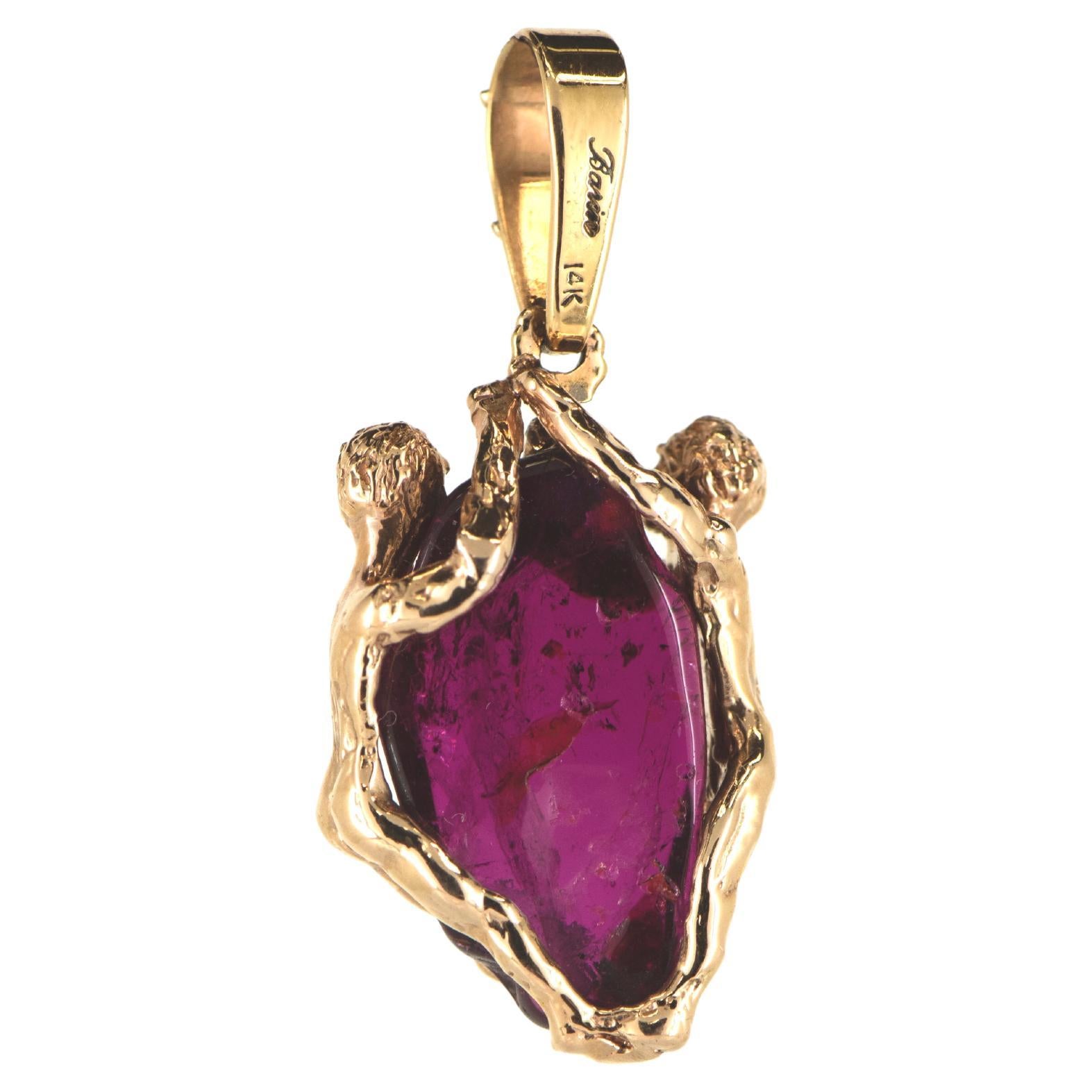 This stunning 14 Karat Rose Gold pendant is a true embodiment of true love and connection. At the heart of the pendant lies a mesmerizing Tourmaline, a stone that is renowned for its stunning color and spiritual properties.

Tourmaline is considered