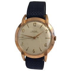 14 Karat Rose Gold Vintage 1950s with Swift Seconds DOXA Wristwatch