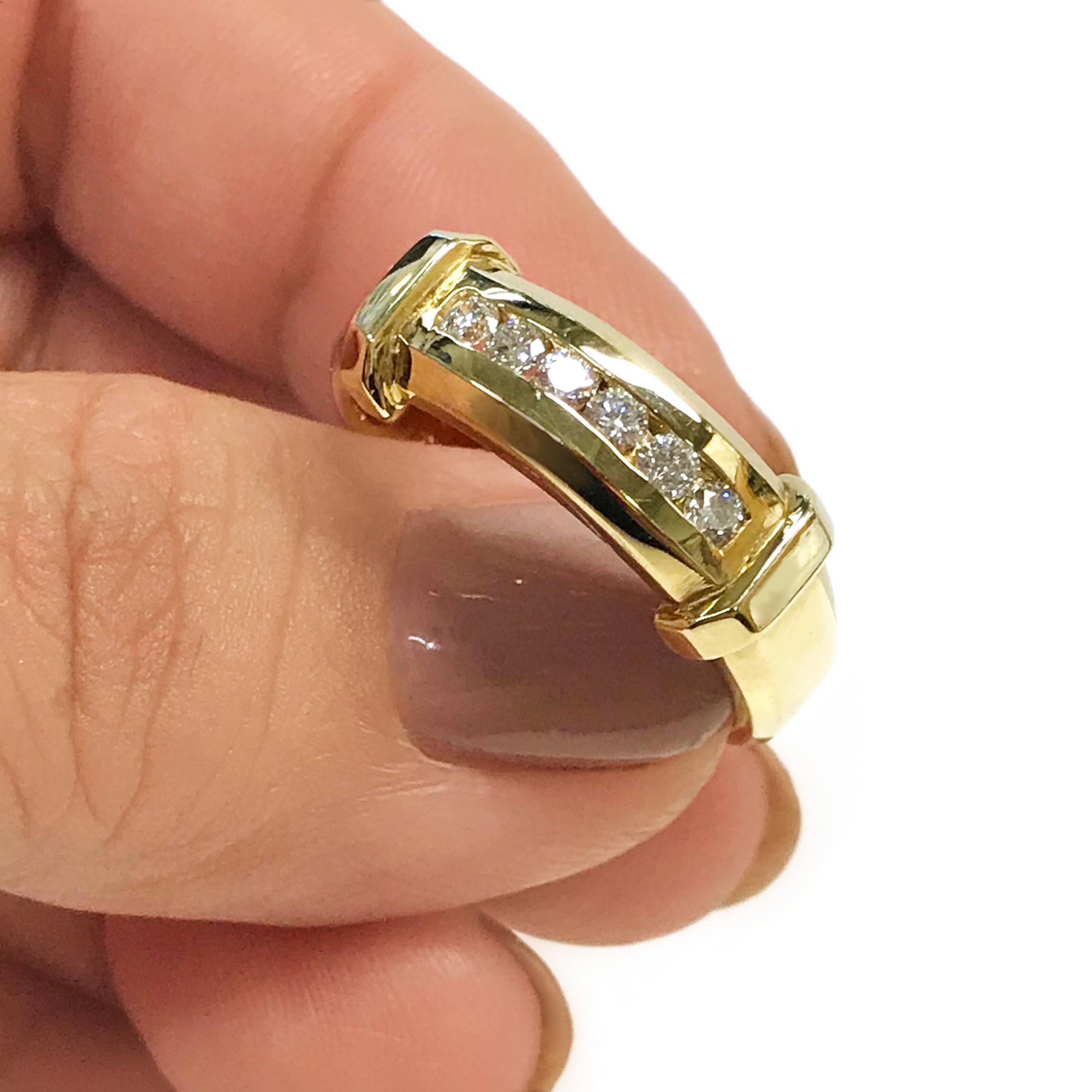 14 Karat Sechs Diamant-Ring im Zustand „Gut“ im Angebot in Palm Desert, CA