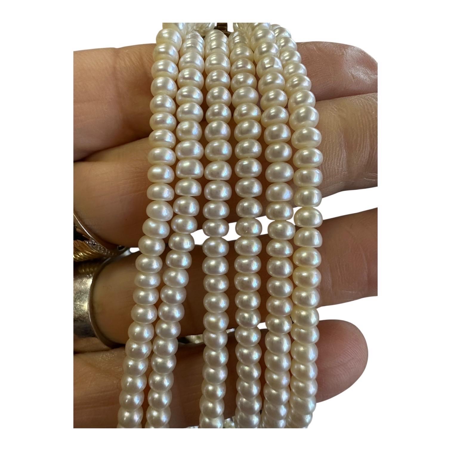 Perle Collier de perles d'eau douce 14 carats à six brins (20 pouces) en vente