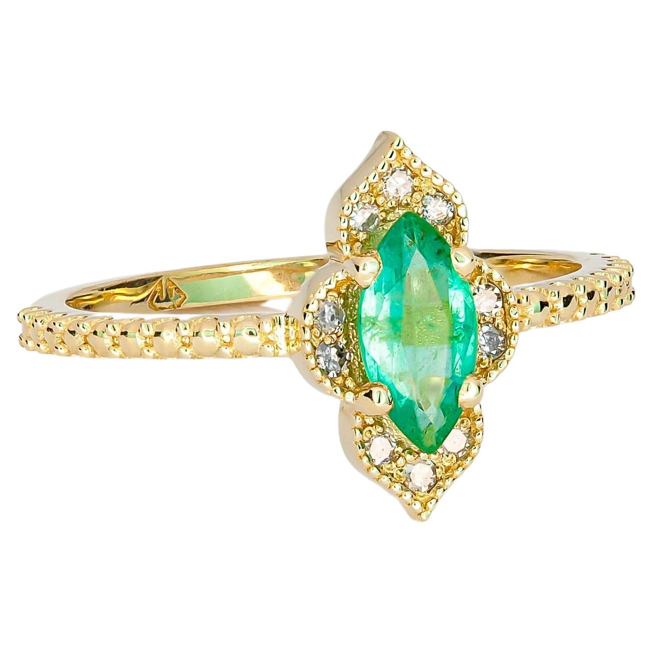 14 karat Solid Gold Ring with Natural Emerald and Diamonds