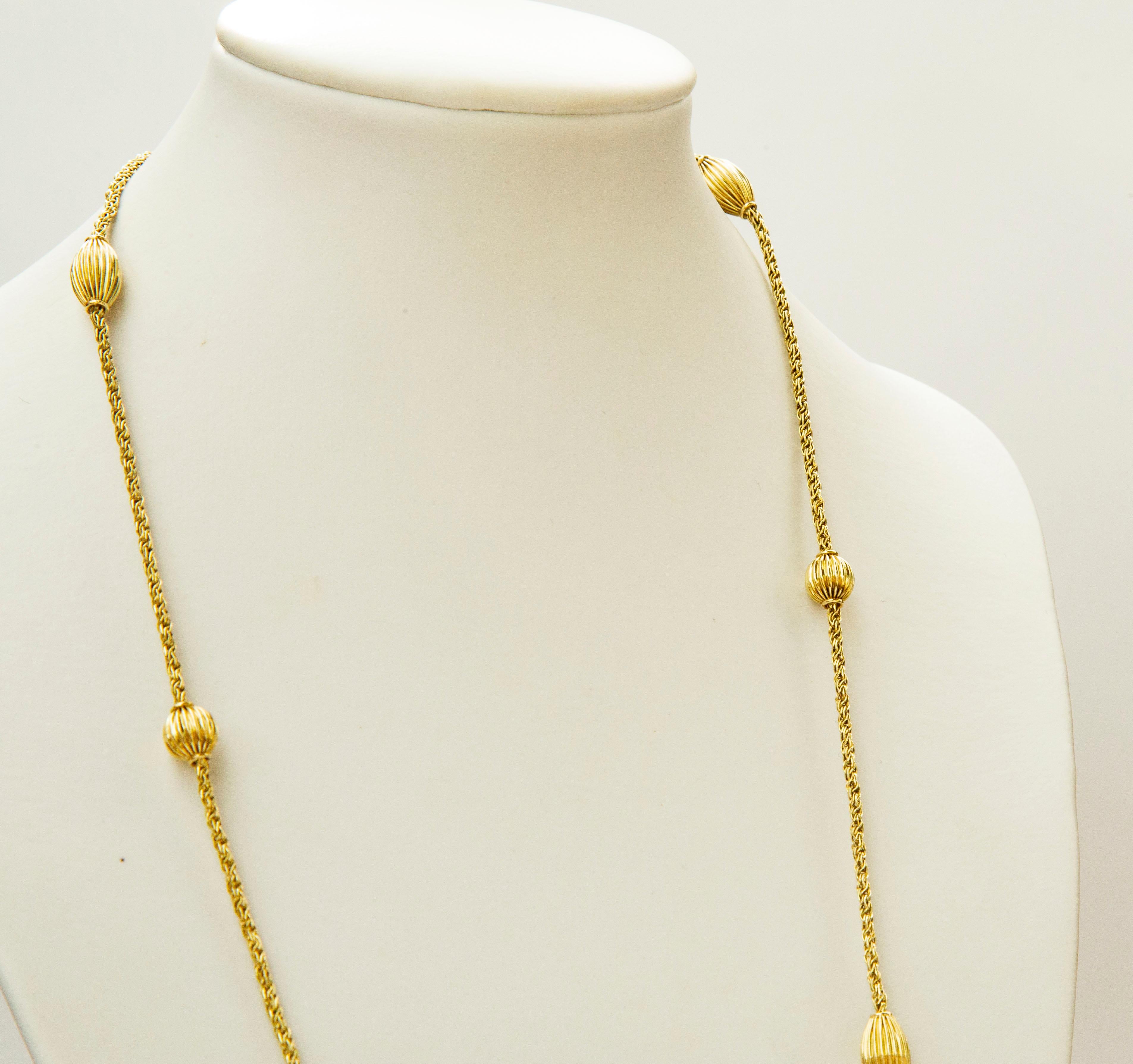 14 Karat Solid Yellow Gold Necklace with Ribbed Balls and Spheres 2
