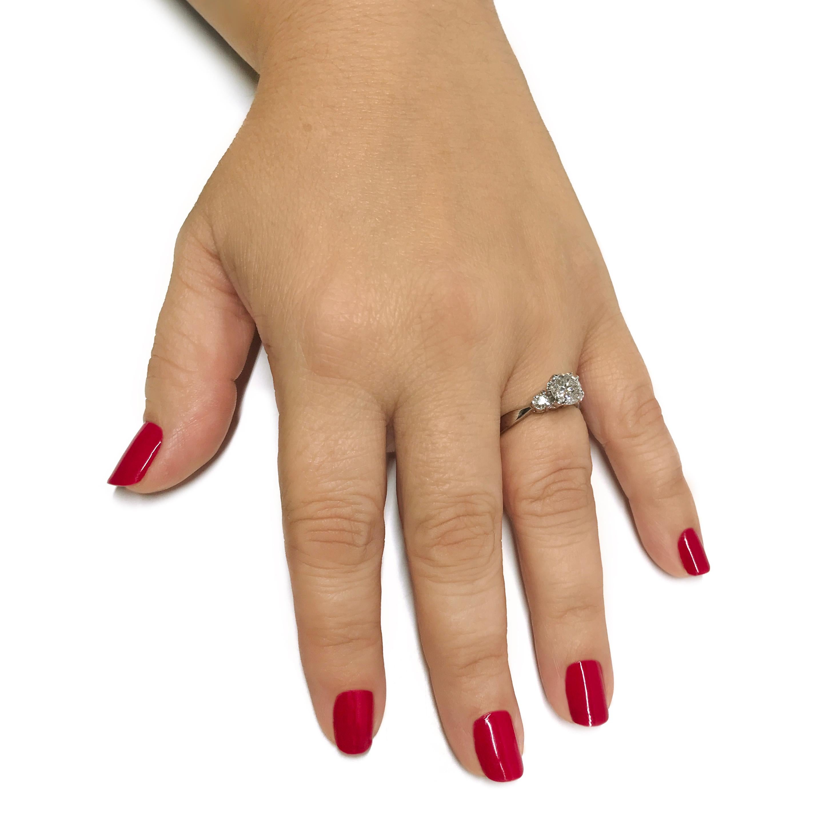 Women's or Men's 14 Karat Three-Stone Diamond Ring, 1.27ctw For Sale