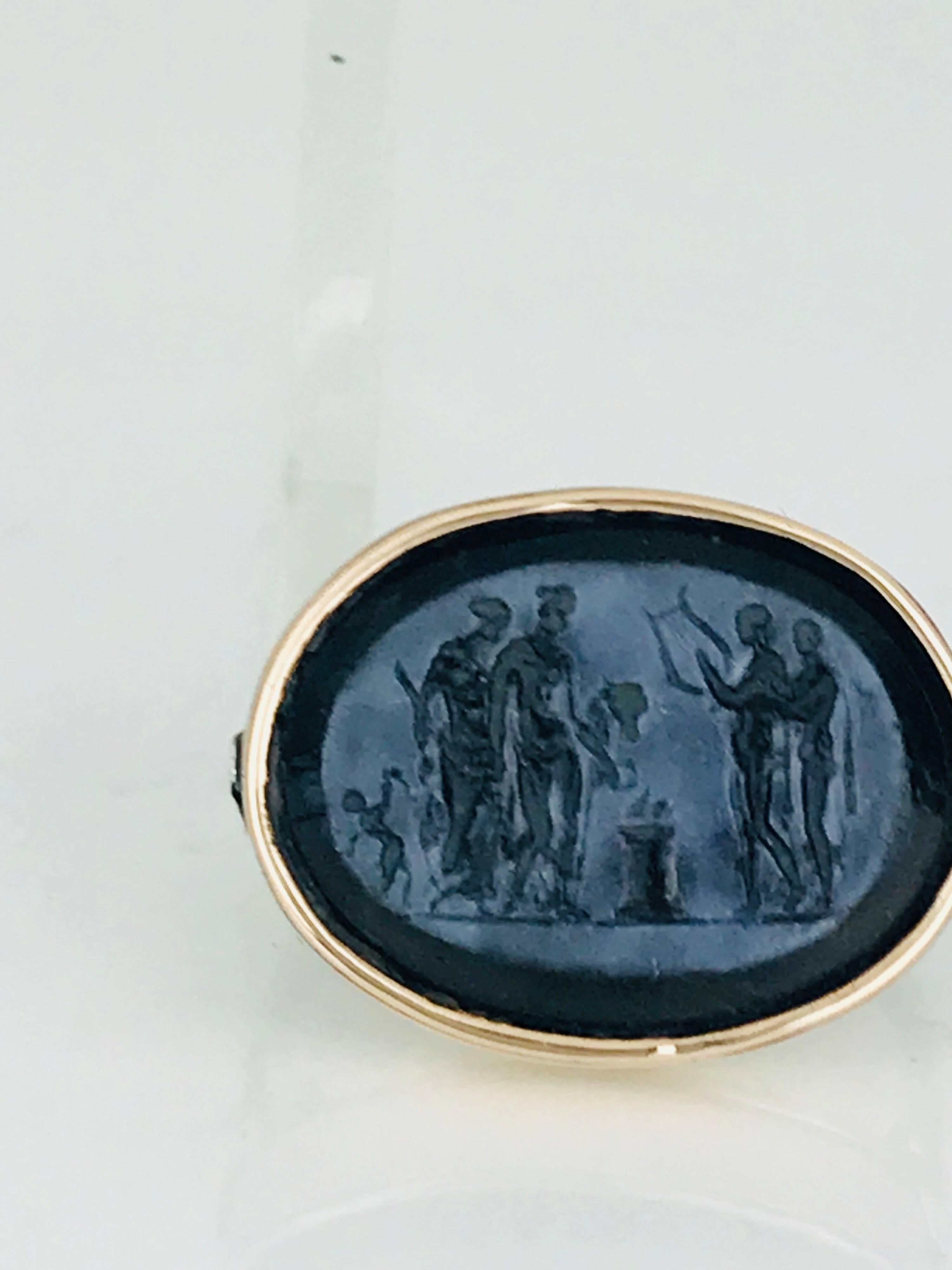14 Karat Tri-Color Gold Ring, Intaglio Engraved, Oval Onyx Mythological Scene 3