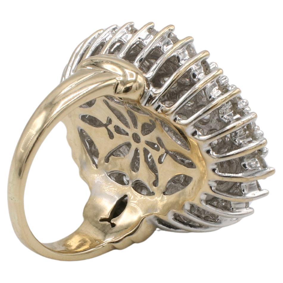 Contemporary 14 Karat Two-Tone 4.00 Carat Natural Diamond Cluster Cocktail Ring For Sale