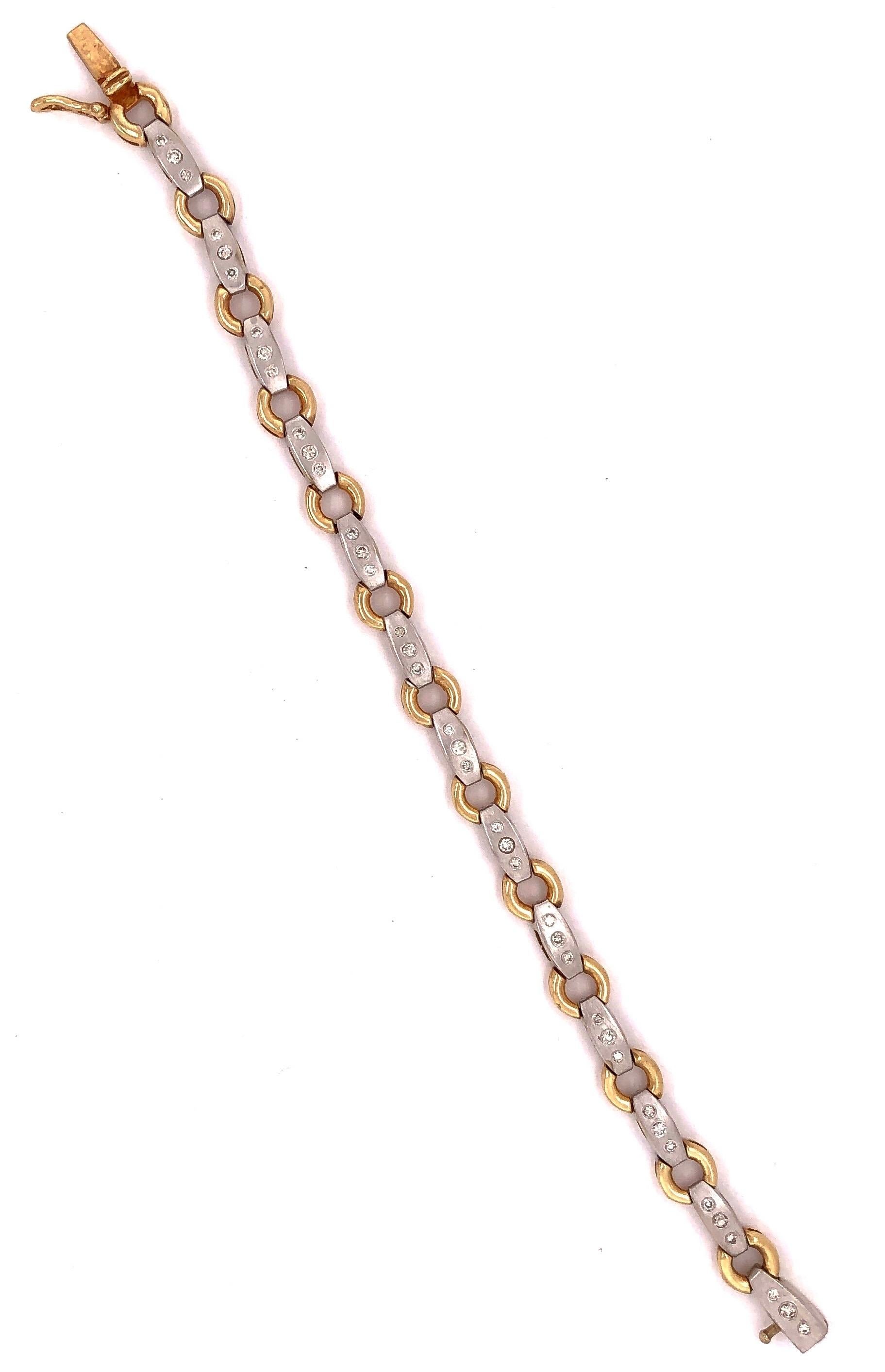 Bracelet à maillons fantaisie bicolore 14 carats en vente 4
