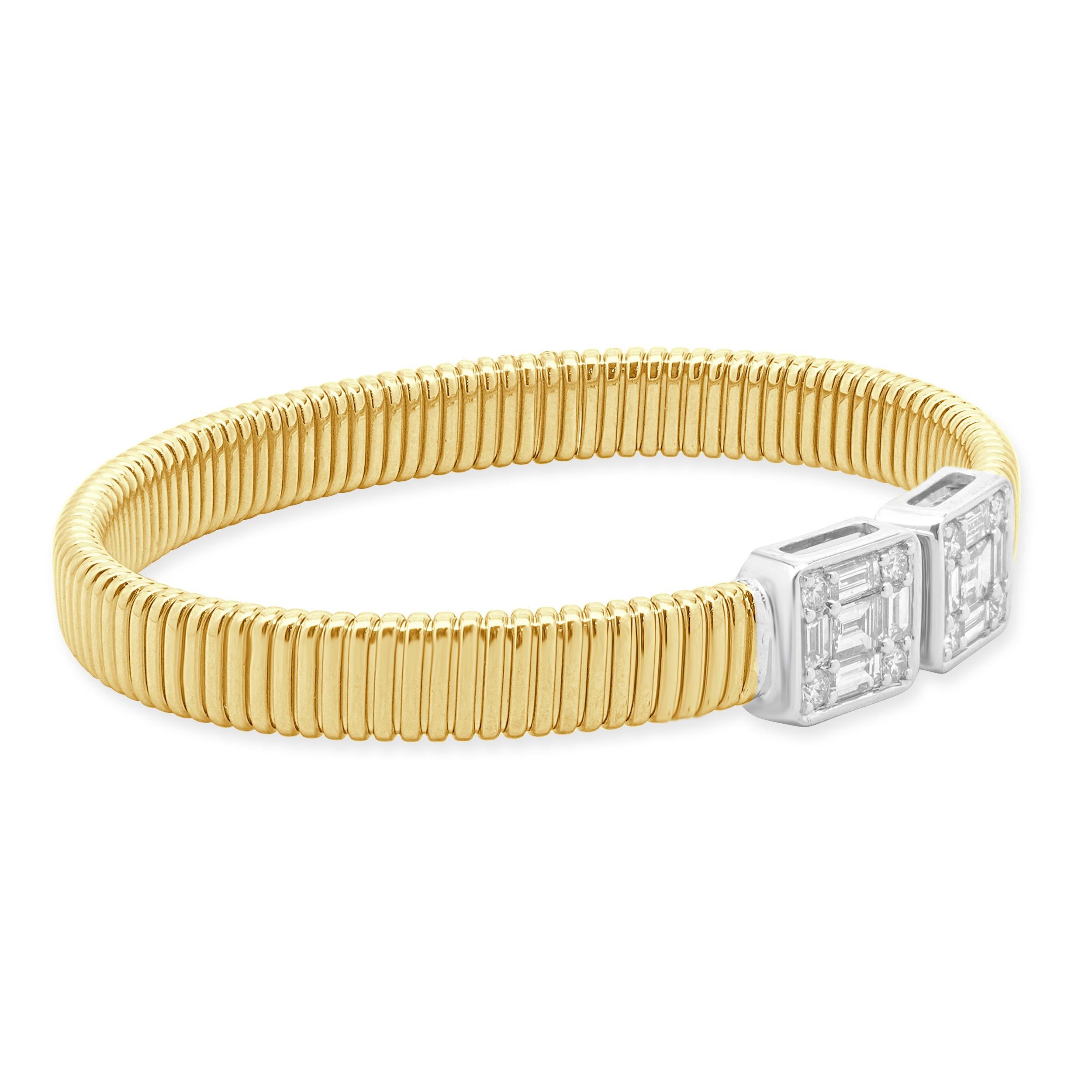 Taille baguette 14 Karat Two Tone Baguette and Round Diamond Mosaic Bangle en vente