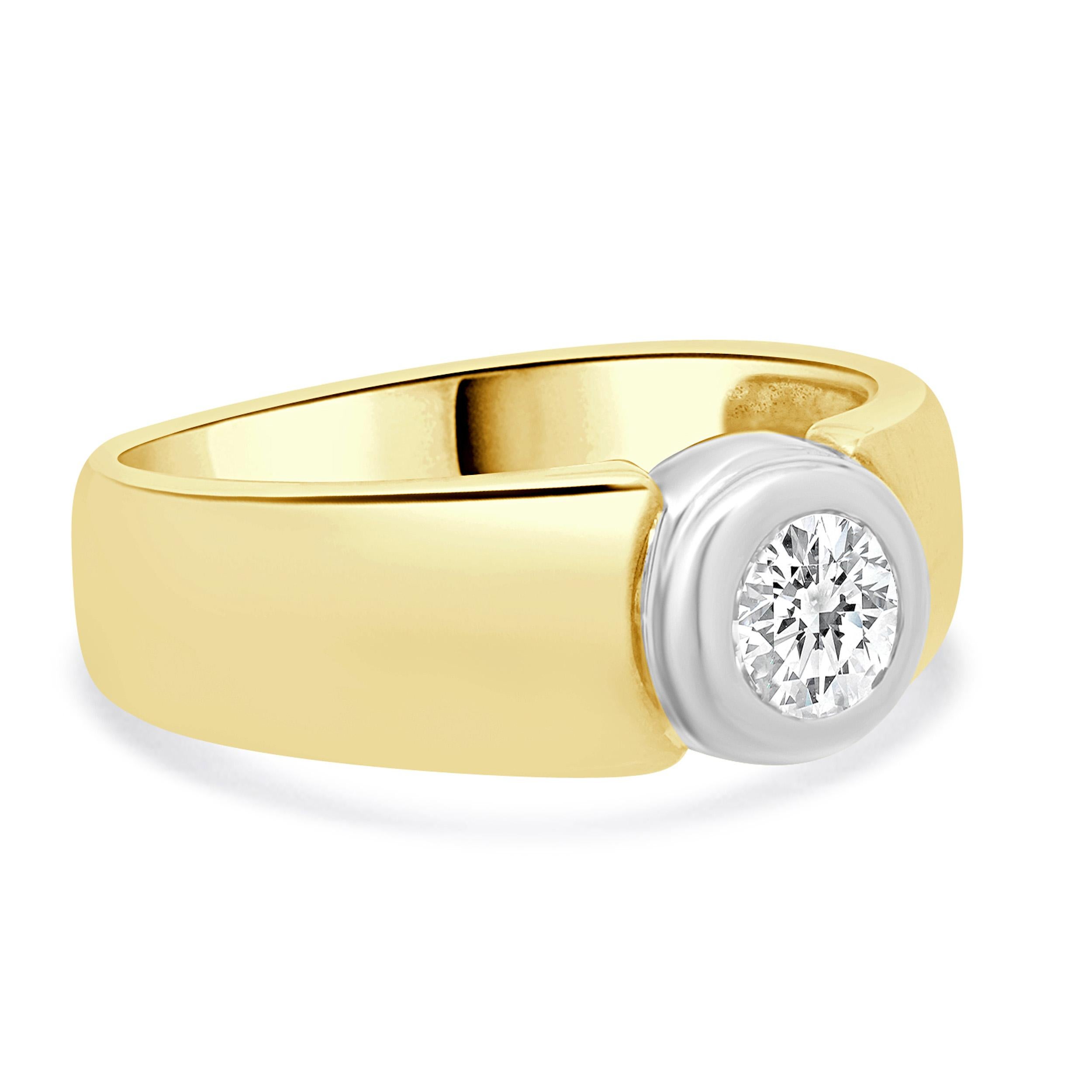 14 Karat Two-Tone Bezel Set Diamond Band In Excellent Condition For Sale In Scottsdale, AZ