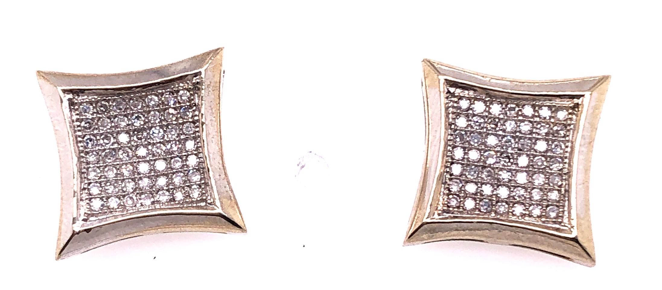 Round Cut 14 Karat Two-Tone Gold Button Earrings with Diamonds 1.00 Total Diamond Weight For Sale