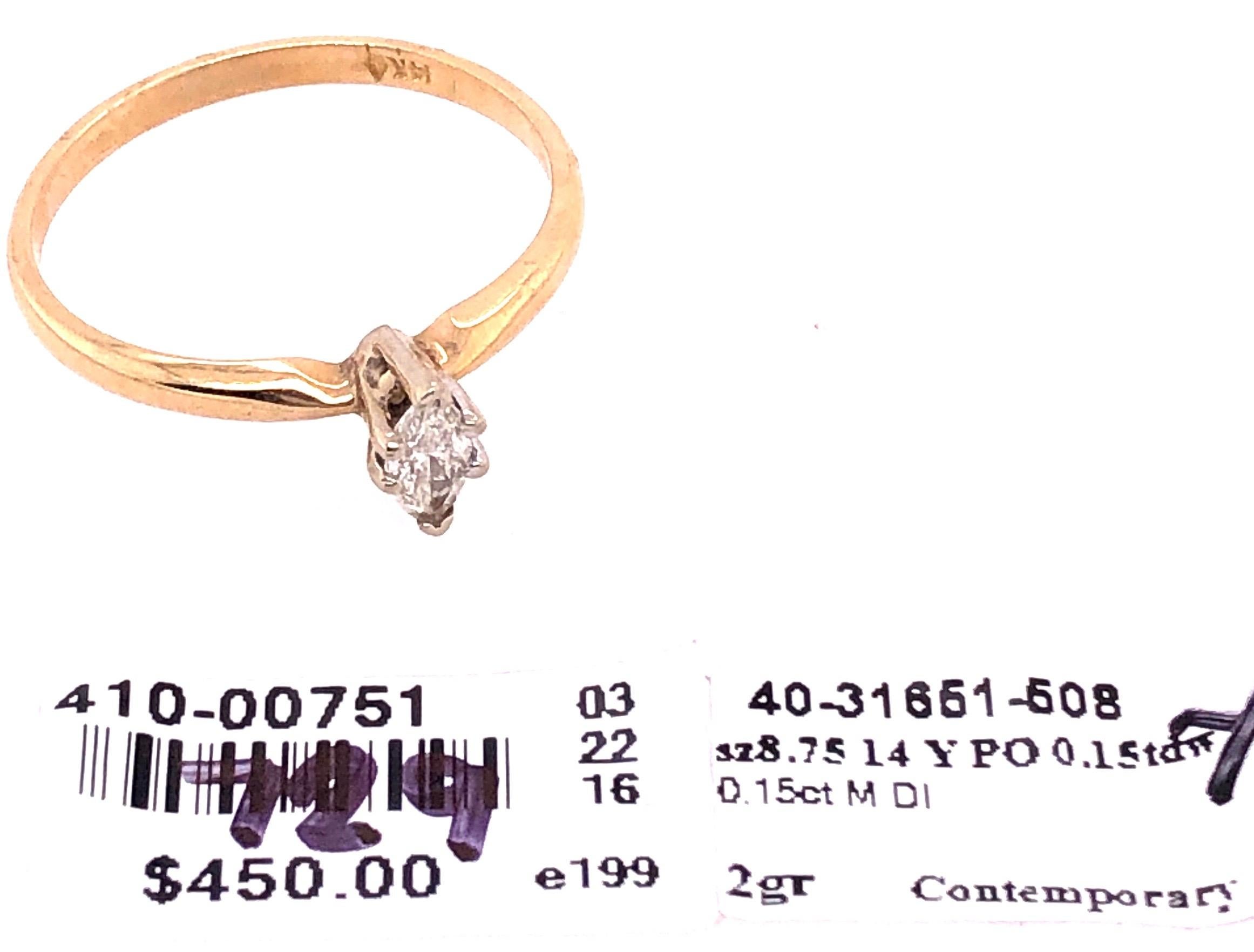 14 Karat Two-Tone Gold Diamond Solitaire Engagement Ring 0.15 TDW In Good Condition For Sale In Stamford, CT