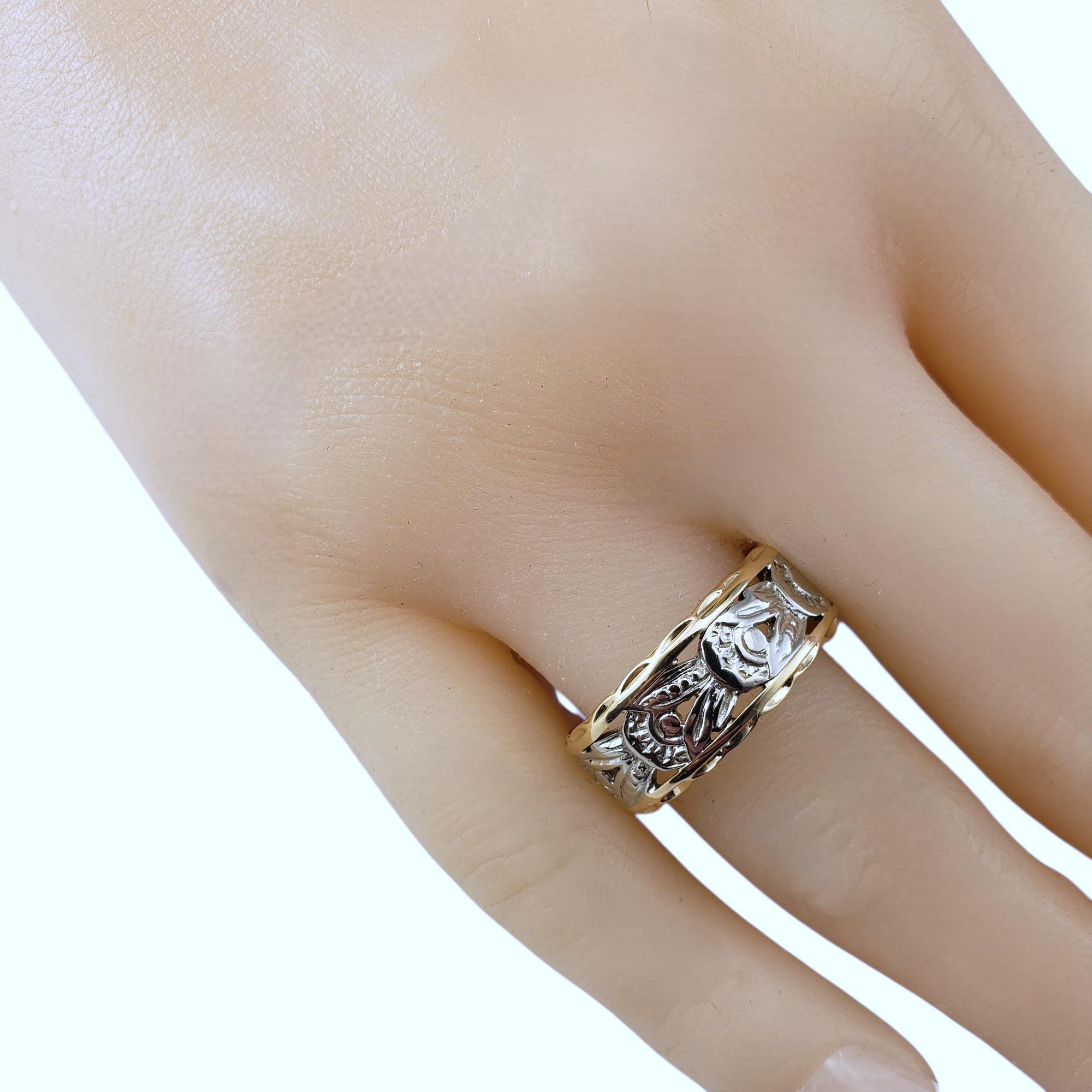14 Karat Two Tone Gold Scrolling Band Ring Size 10 #21897 im Angebot 4
