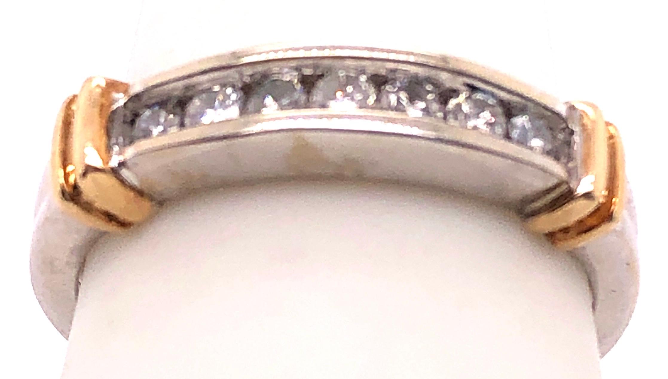 Modern 14 Karat Two-Tone Gold Wedding Band Ring with Diamonds 0.25 TDW