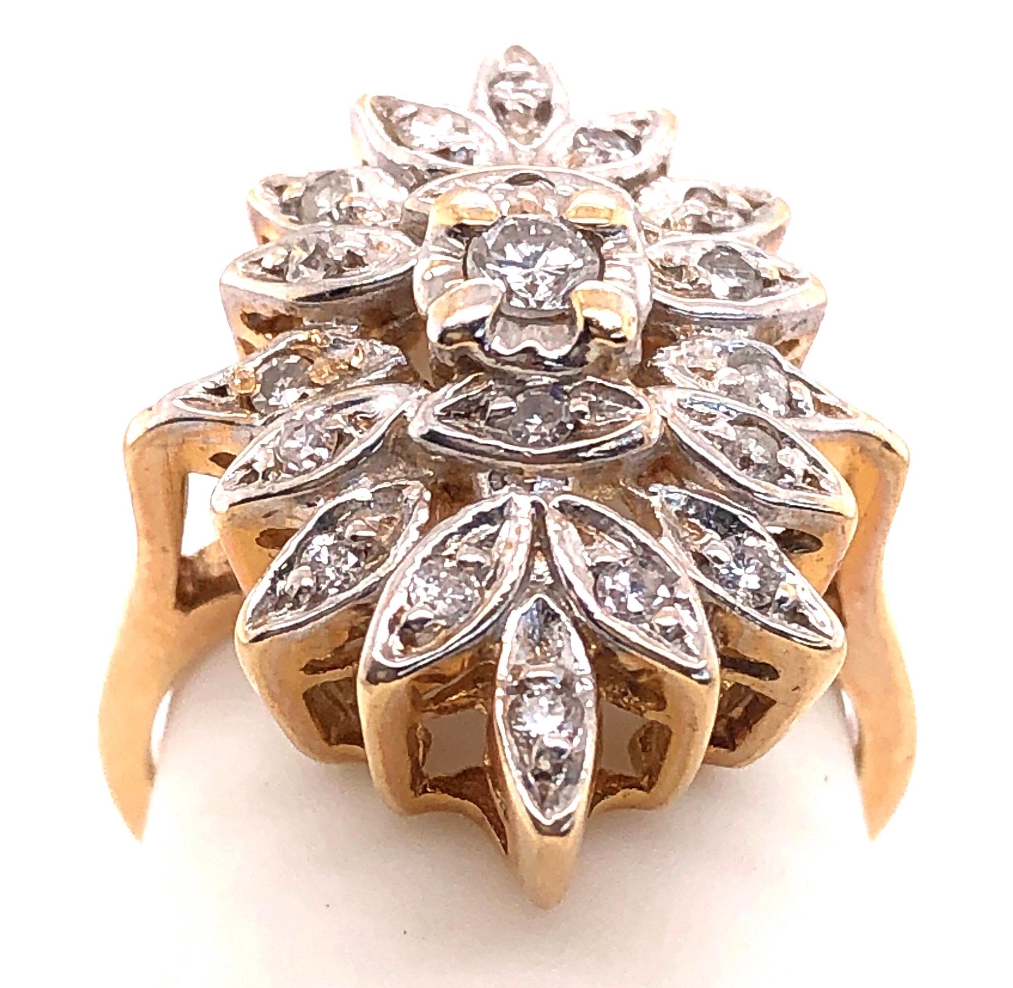 14 Karat Two-Tone White and Yellow Gold with Diamond Cluster Ring 0.50 TDW For Sale 2