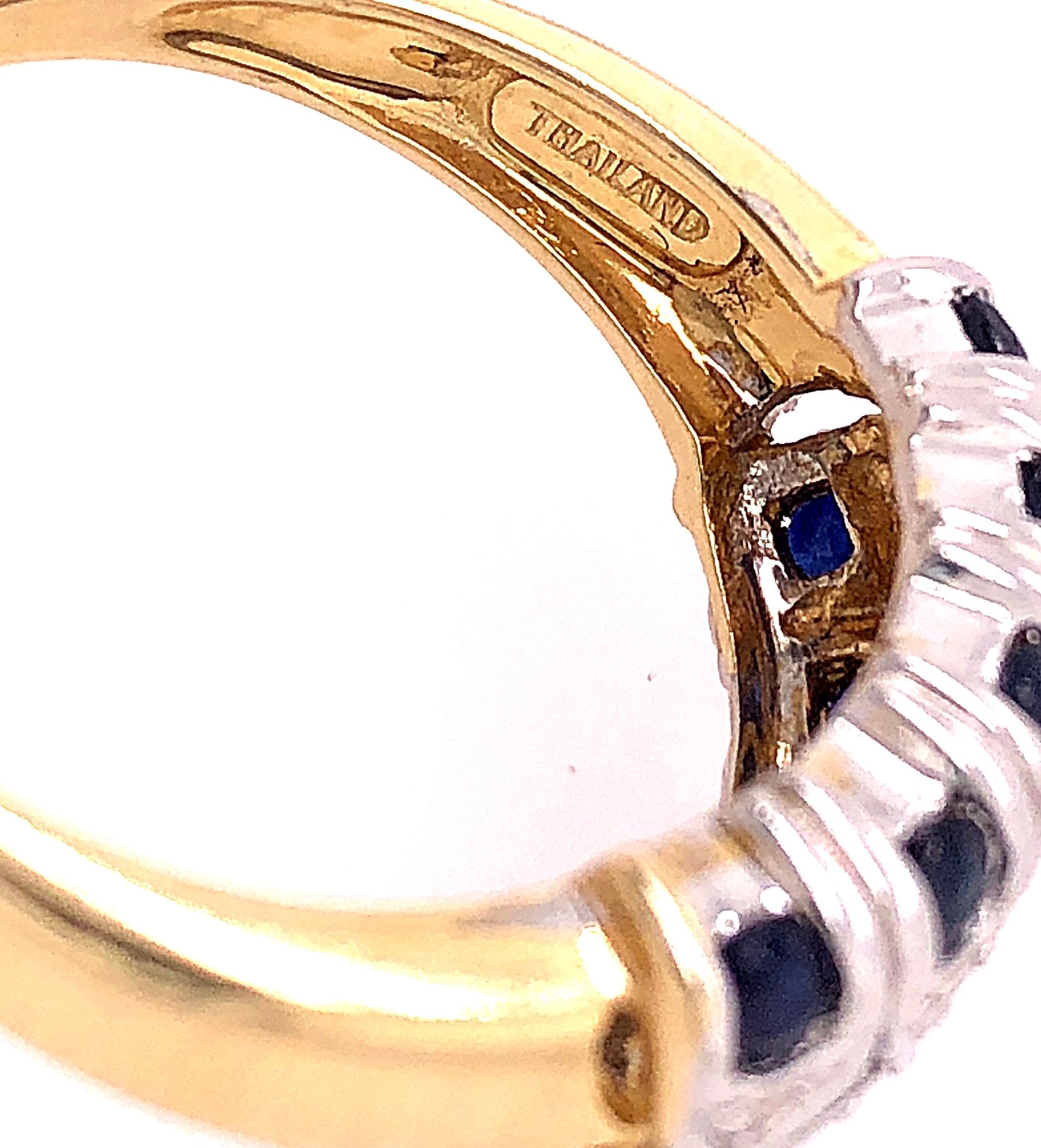14 Karat zweifarbiges Gelb- und Gold Saphir- und Diamantband / Ring im Angebot 1