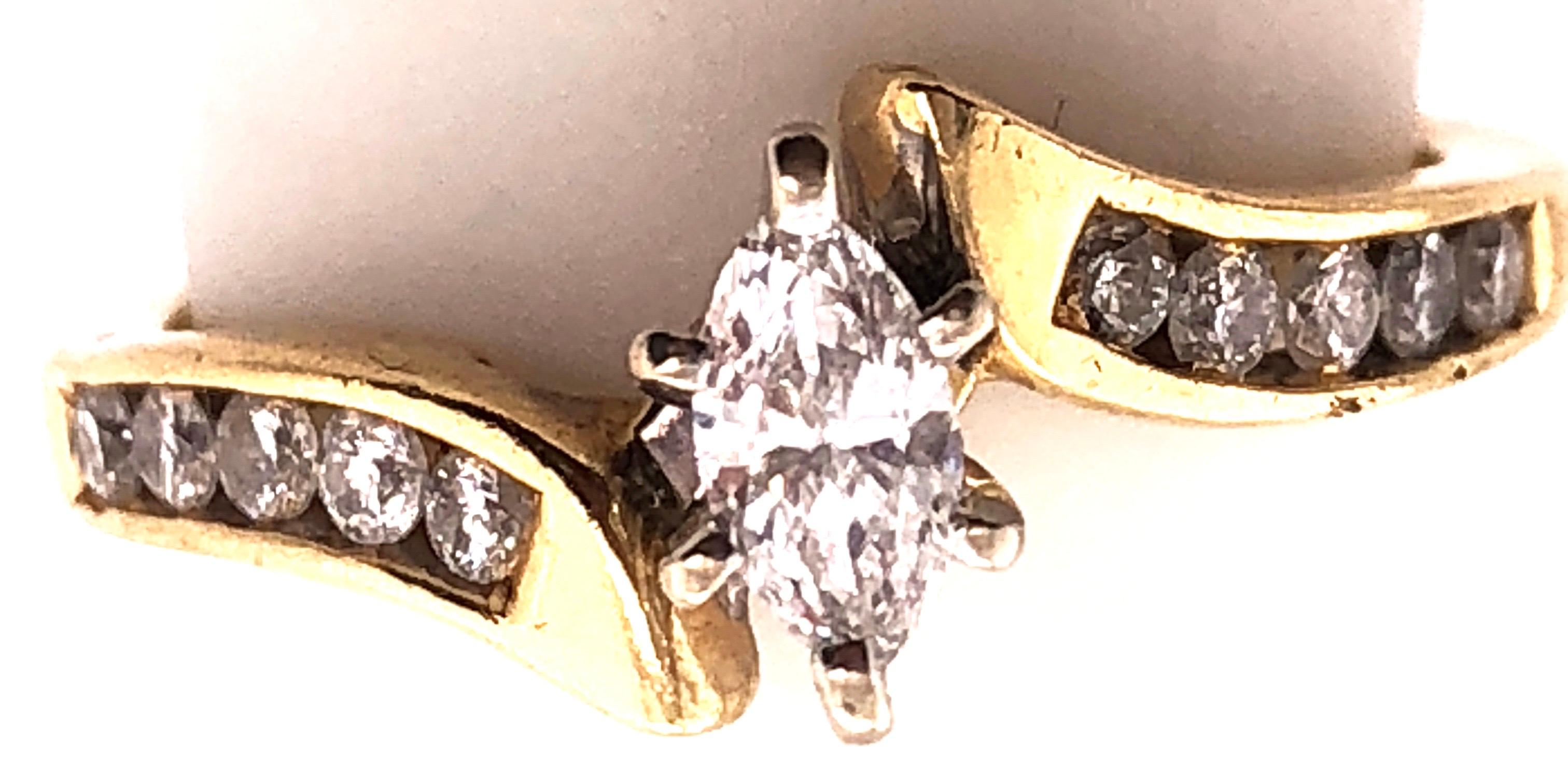 14 Karat Two-Tone Yellow and White Gold Diamond Engagement Fashion Ring 0.35 TDW For Sale 4