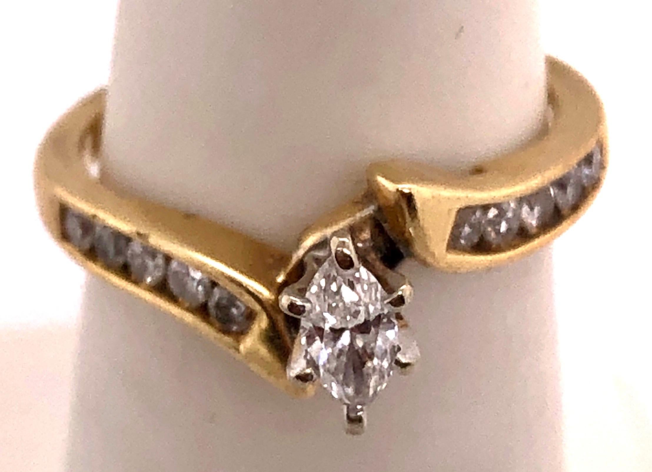 14 Karat Two-Tone Yellow and White Gold Diamond Engagement Fashion Ring 0.35 TDW For Sale 2