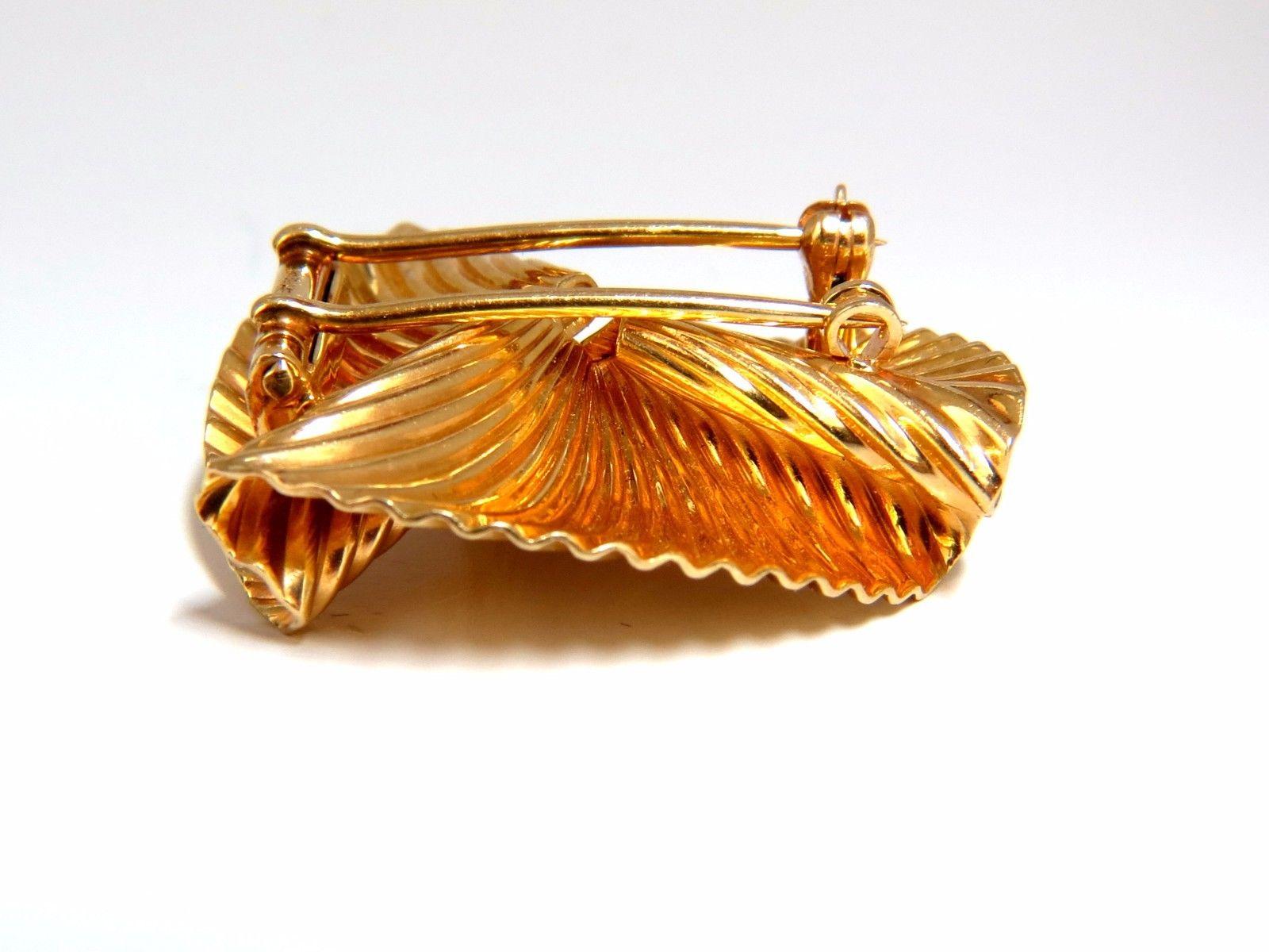 Women's or Men's 14 Karat Vintage Gold Pin