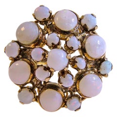 14 Karat Vintage Opal Ladies Ring