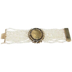 14 Karat Vintage Pearl Diamond Onyx Bracelet Yellow Gold Leaf Motif 0.08 Carat