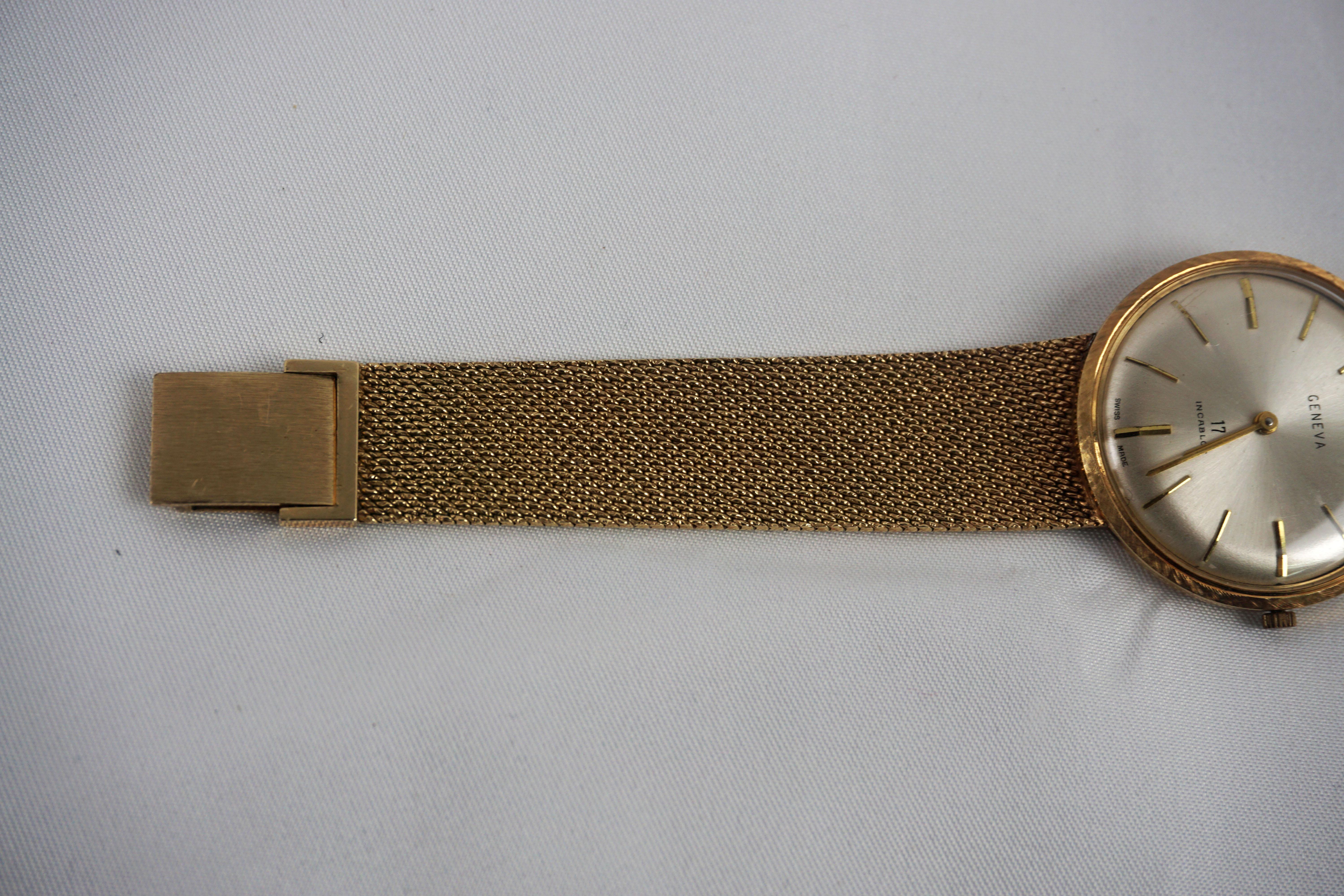 Mid-20th Century Mid Century Modern 14 Karat Vintage Yellow Gold Geneva Bracelet Watch For Sale