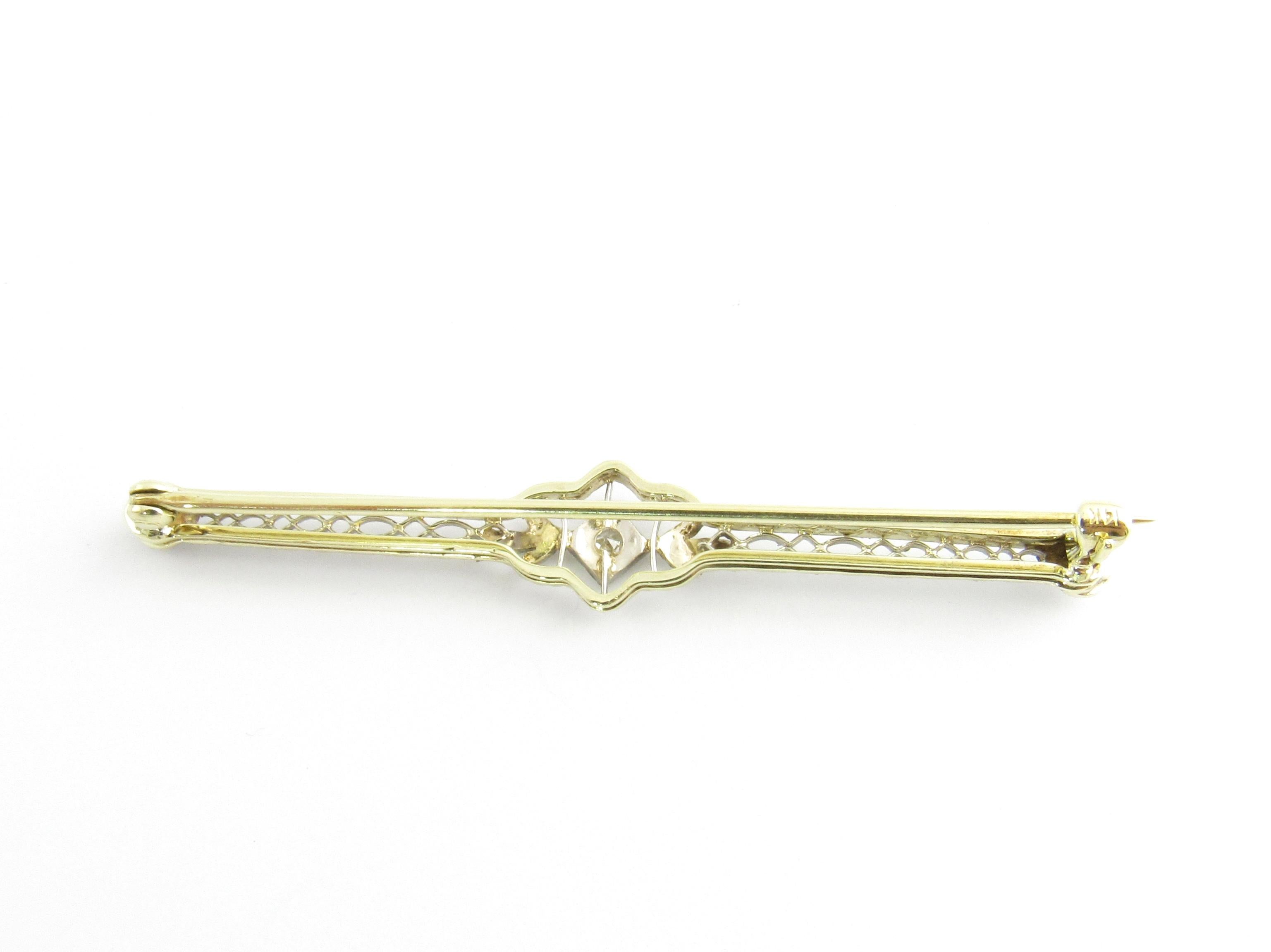 14 Karat White and Yellow Gold and Diamond Bar Pin In Good Condition For Sale In Washington Depot, CT
