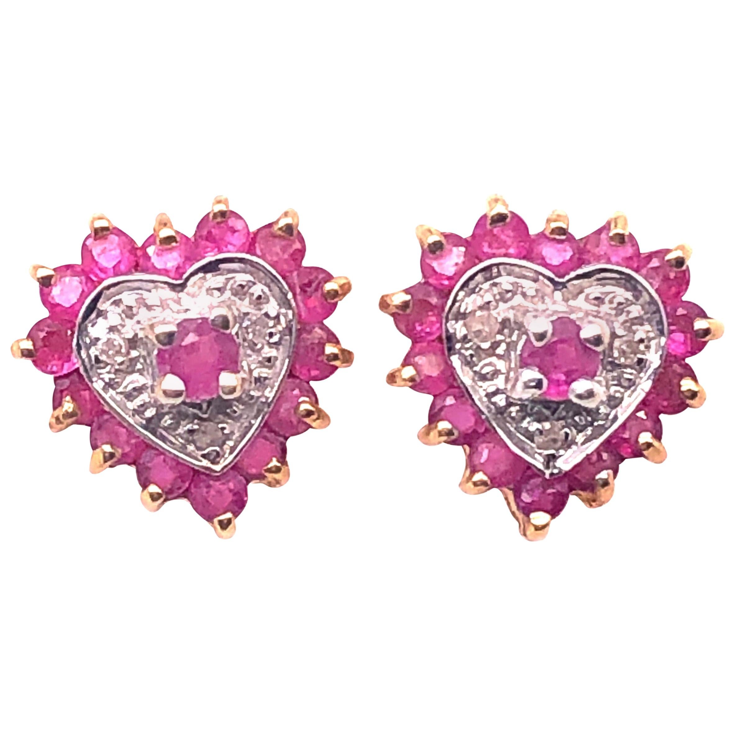 Pendientes de botón de rubí con diamantes en oro blanco y amarillo de 14 quilates