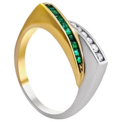 14 Karat White and Yellow Gold Ladies Whit Emerald and Diamond Ring