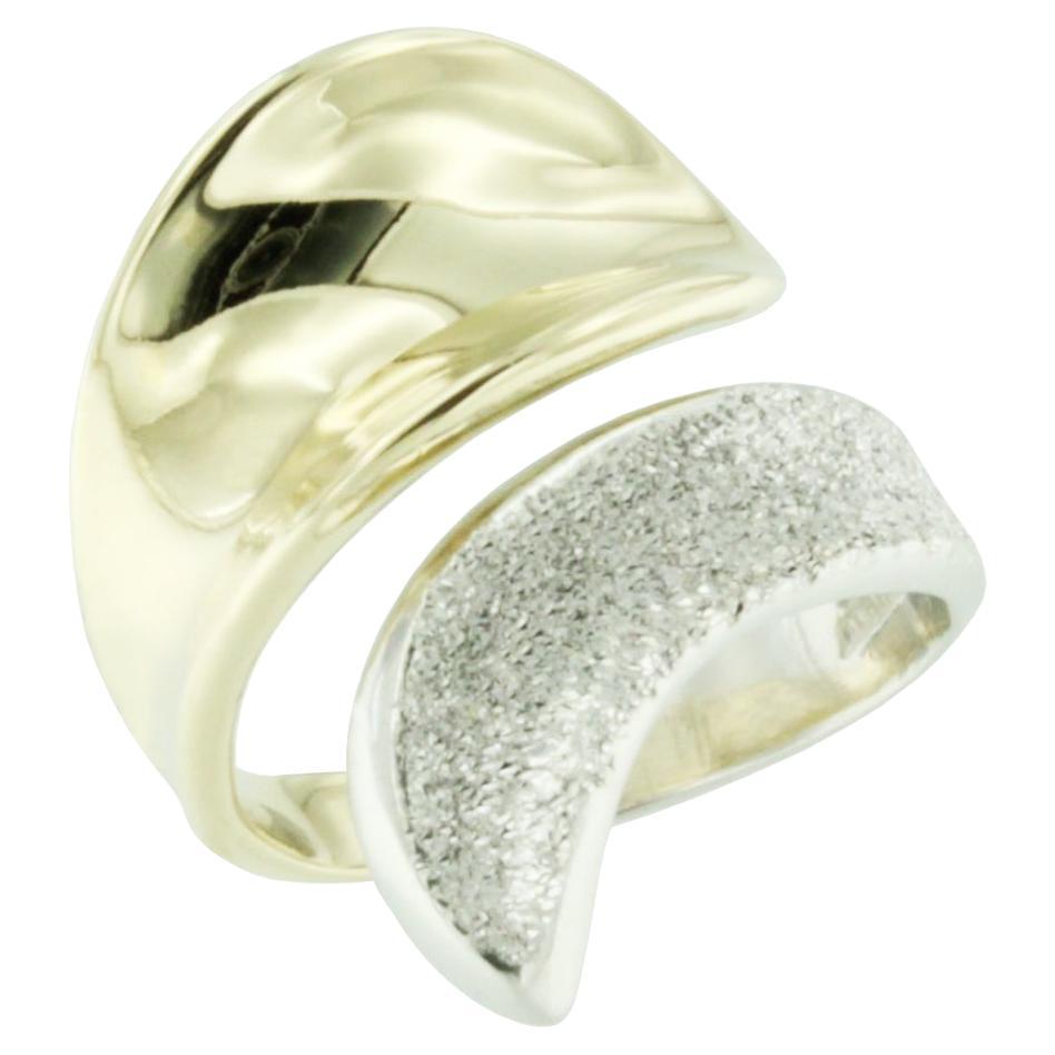 14 Karat White and Yellow Gold Modern Made in Italy  Ring For Sale