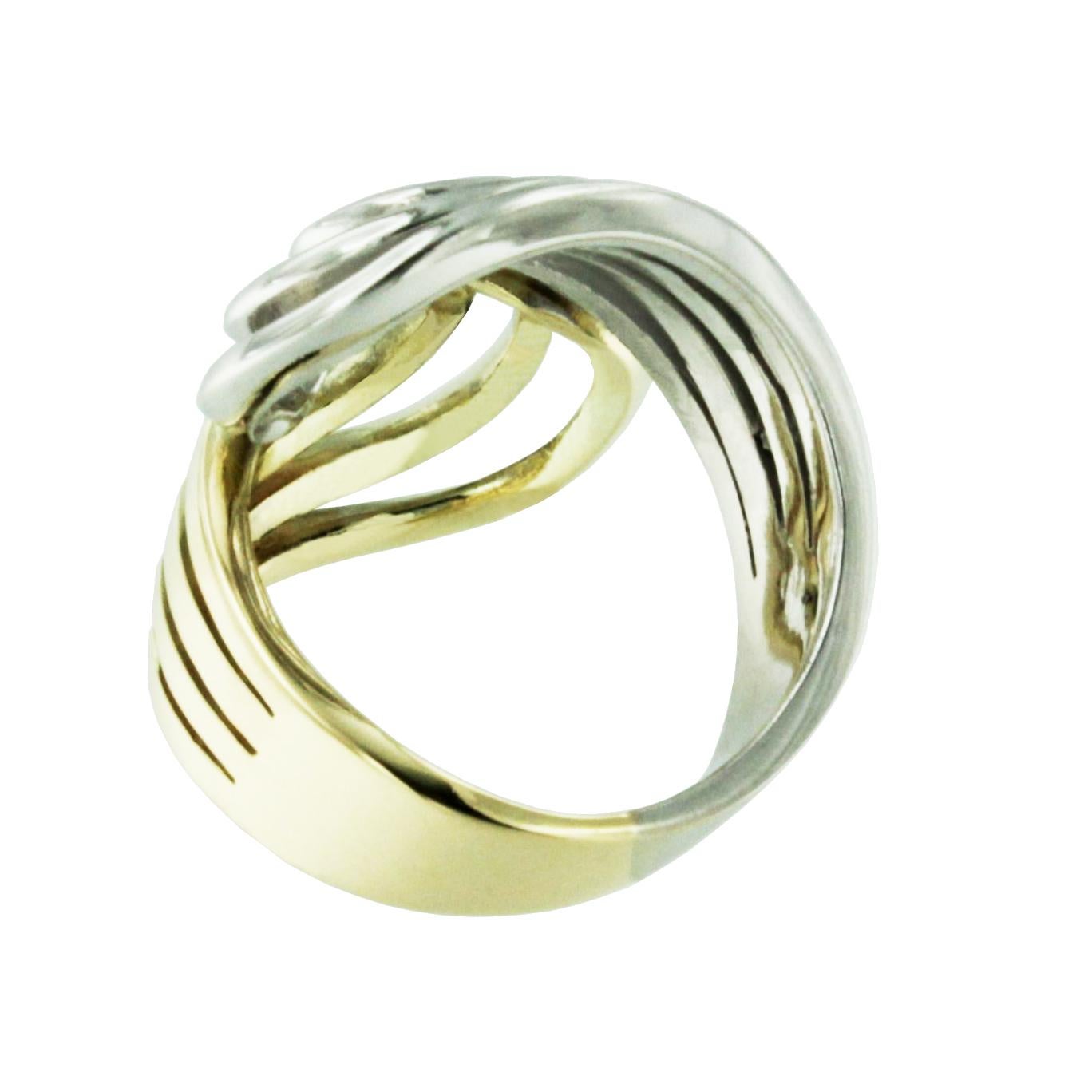 14 Karat White and Yellow Gold Modern Made in Italy Cocktail Ring In New Condition For Sale In GALLARATE, IT