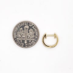 14 Karat Weißgold 0,06 Karat Diamant Huggie-Creolen-Ohrringe