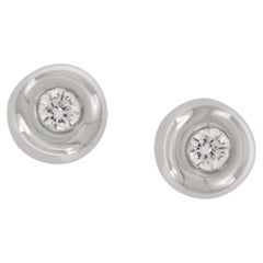 Clous d'oreilles en or blanc 14 carats avec diamants de 0,10 carat 