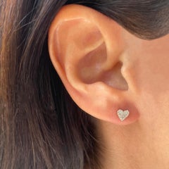14 Karat White Gold 0.10 Carat Diamond Heart Earrings