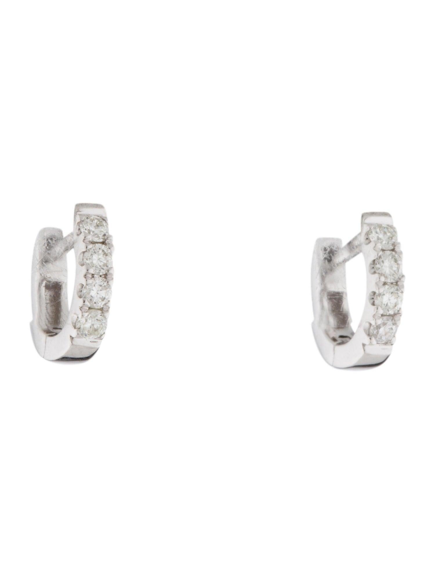 14 Karat White Gold 0.12 Carat Diamond Huggie Hoop Earrings In New Condition For Sale In Great neck, NY