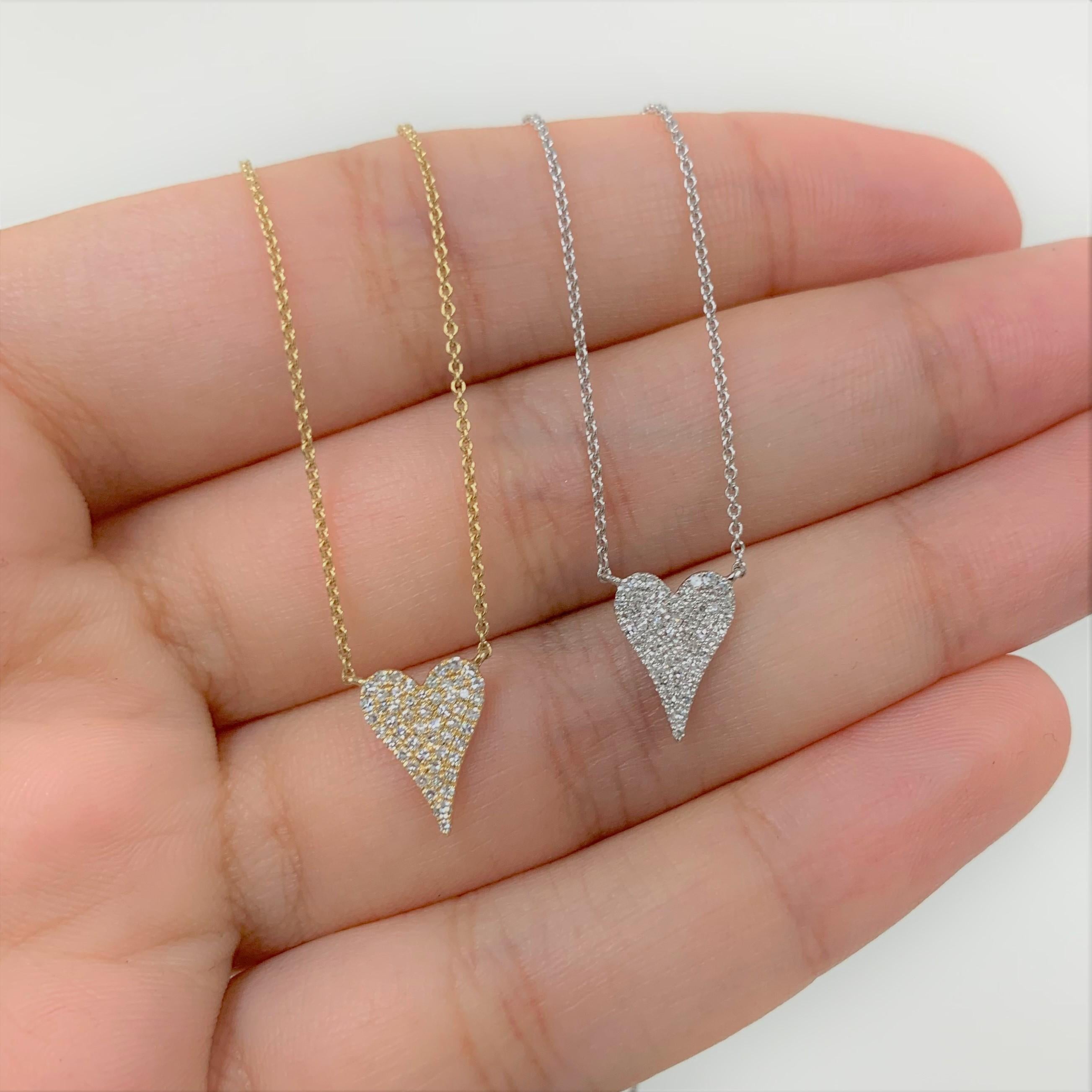 Round Cut 14 Karat White Gold 0.13 Carat Diamond Heart Paved Pendant Necklace For Sale