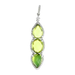 14 Karat White Gold 0.24 Carat Diamond Peridot Pendant