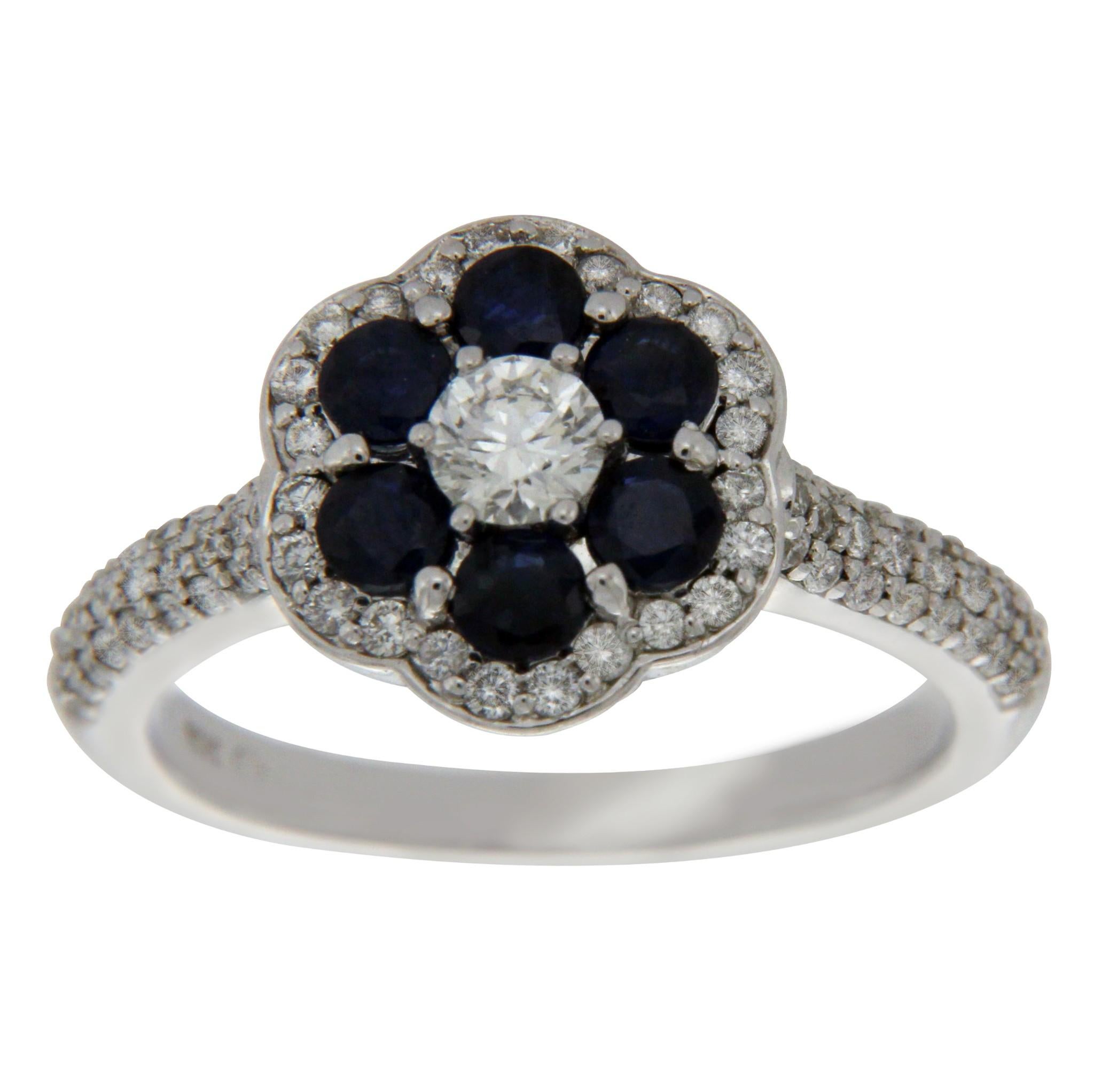 14 Karat White Gold 0.60 Carat Diamond and Blue Sapphire Engagement Ring For Sale