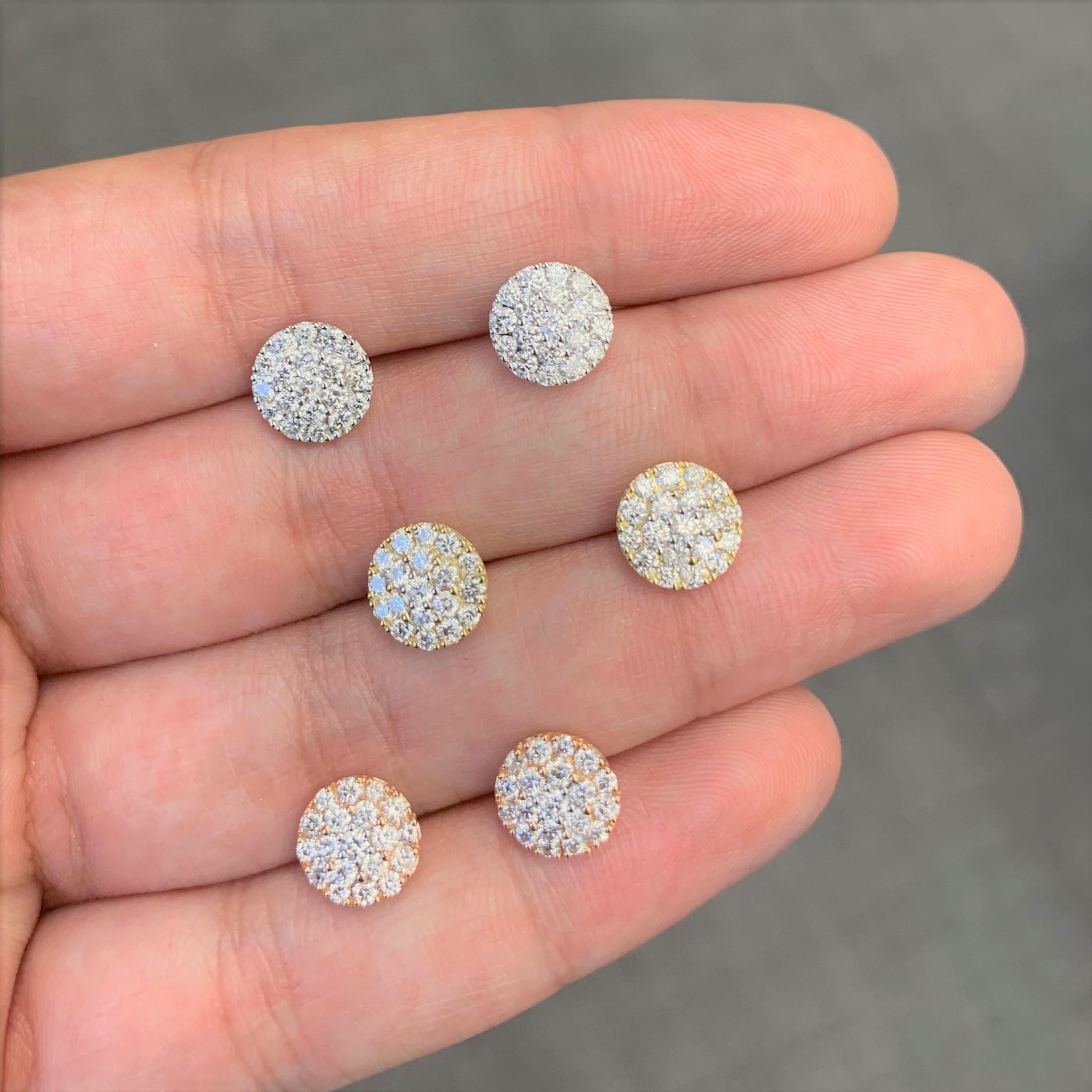 Contemporain Boucles d'oreilles grappe en or blanc 14 carats avec diamants de 0,70 carat en vente