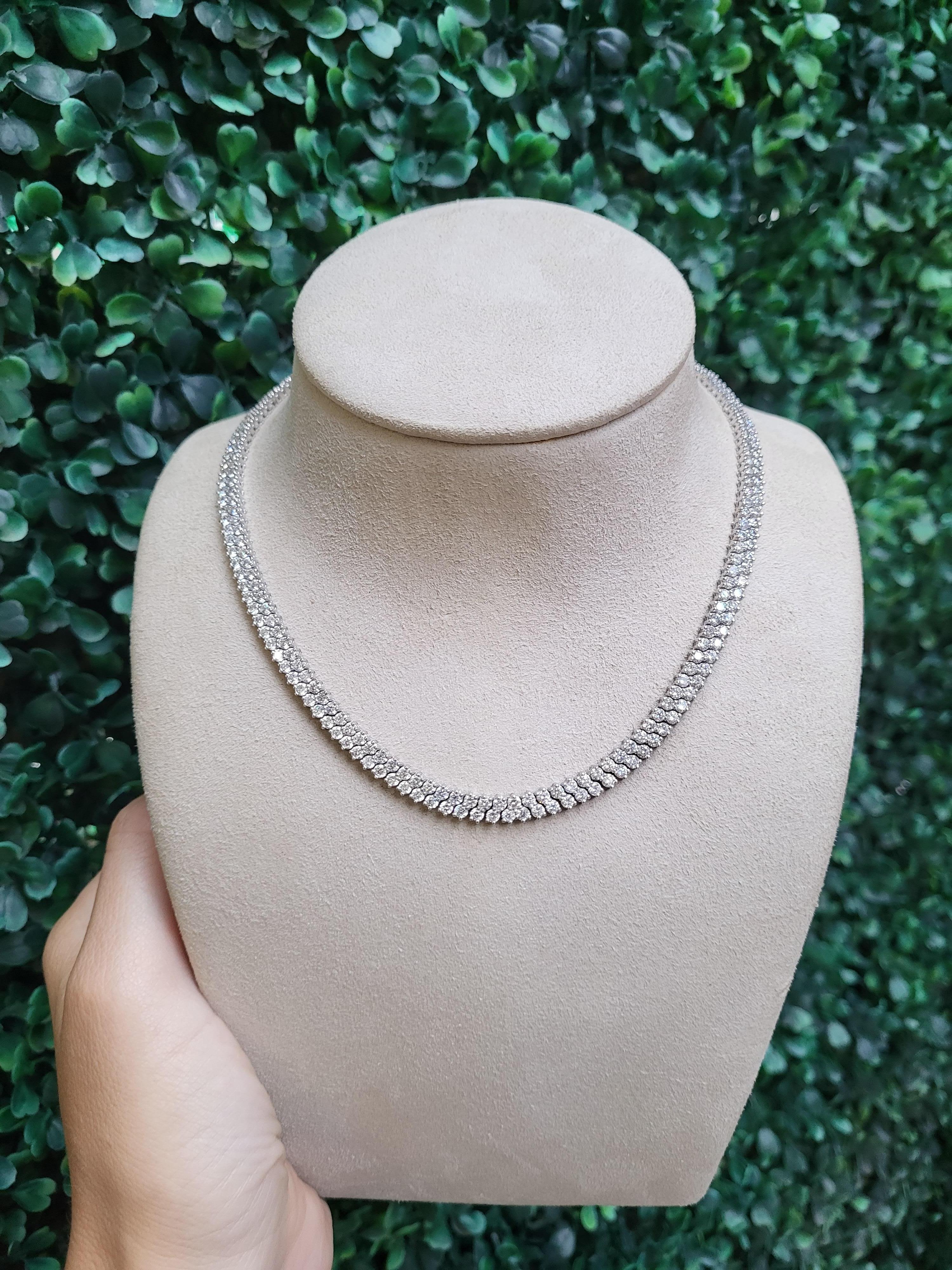 Round Cut 14 Karat White Gold 10.13 Carat Total Weight Diamond Two Row Choker Necklace For Sale