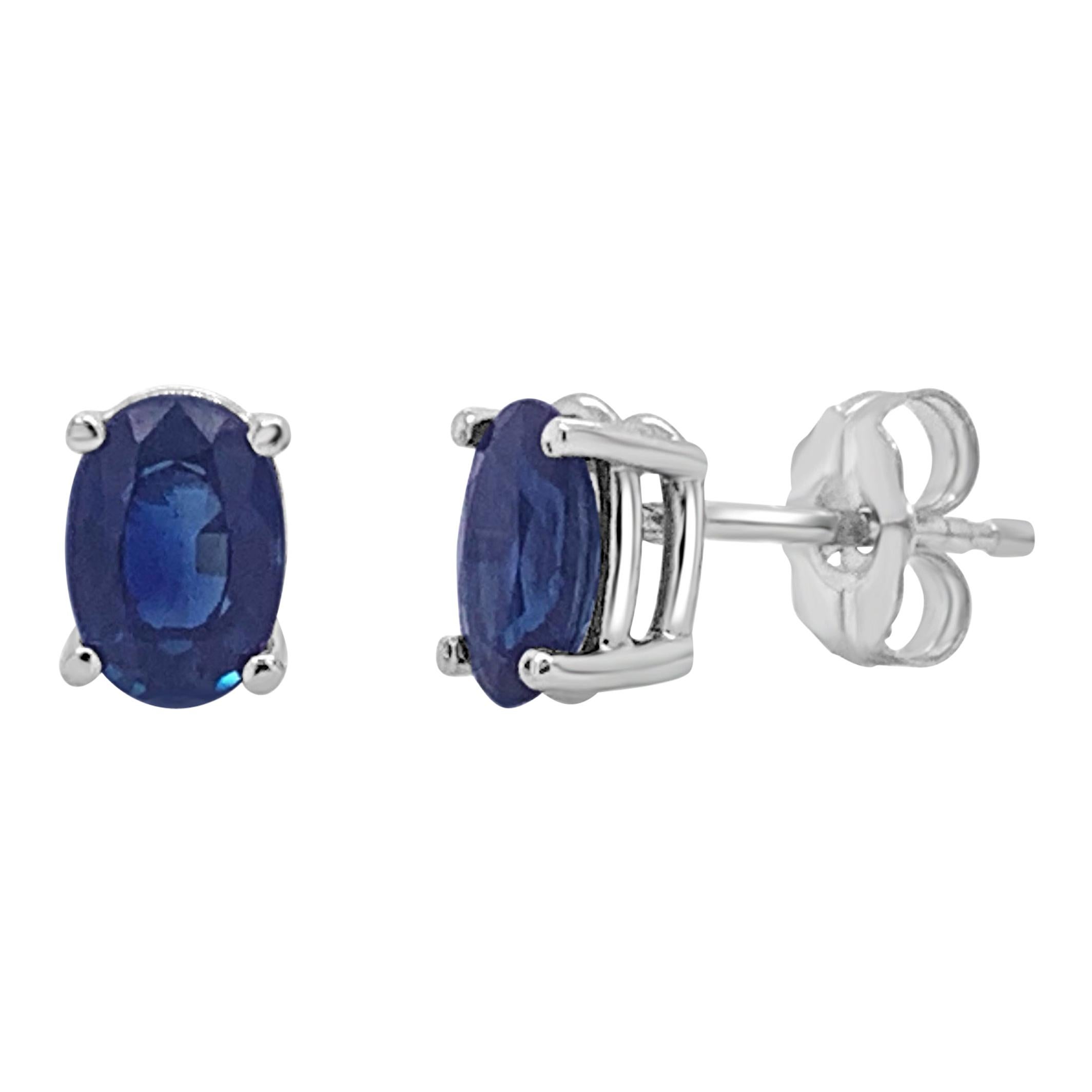 14 Karat White Gold 1.30 Carat Sapphire Oval Shape Stud Earring For Sale