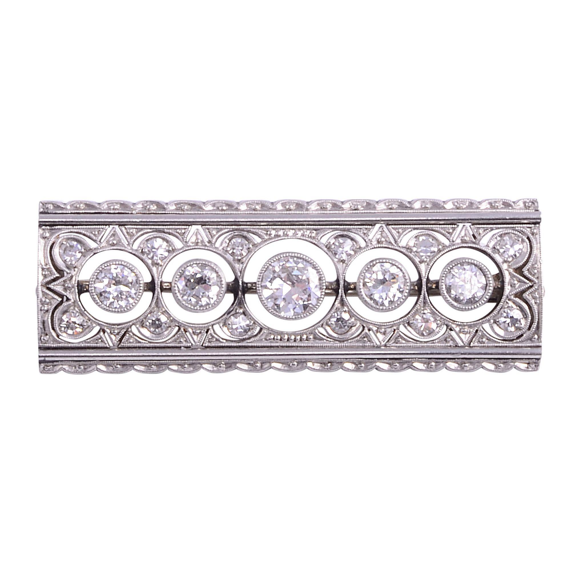 14 Karat White Gold 1.36 CTW Diamond Brooch In Good Condition For Sale In Solvang, CA