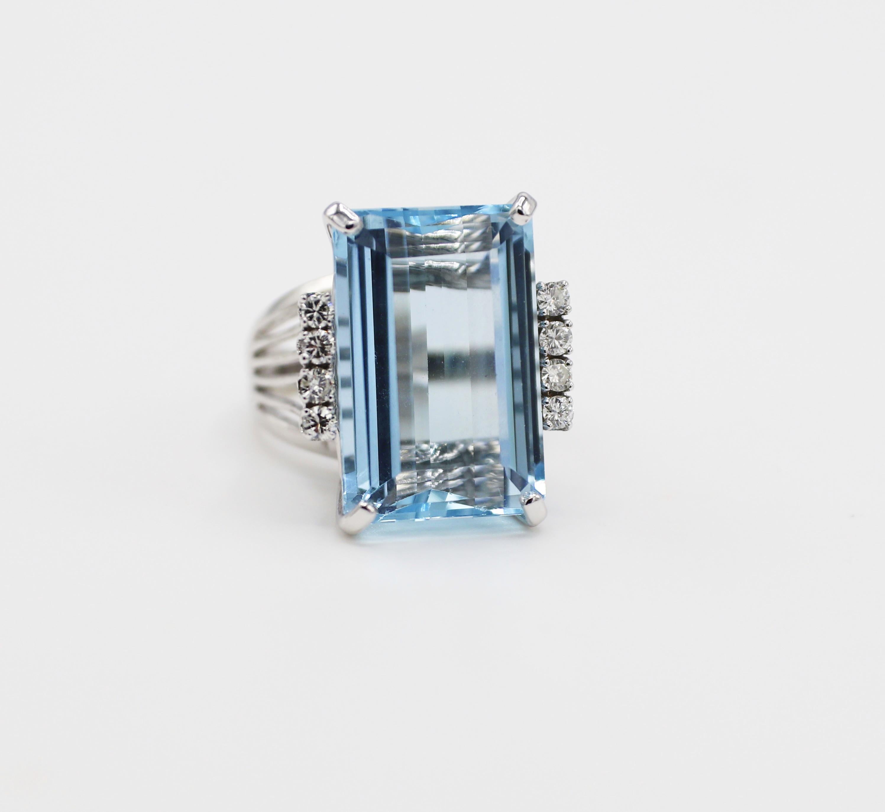 14 Karat White Gold Aquamarine & Diamond Cocktail Ring Size 5.5
Metal: 14k white gold
Weight: 9.76 grams
Aqua: 19.6 x 13 x 8.5, approx. 15.2 carats 
Diamonds: Approx. .30 CTW G VS
Top of ring measures: 21 x 17.6 MM
Height: 11.5MM
Size: 5.5 (US)
