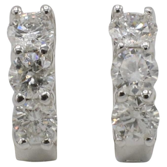 Modern 14 Karat White Gold 1.50 Carat Round Natural Diamond Huggie Hoop Earrings