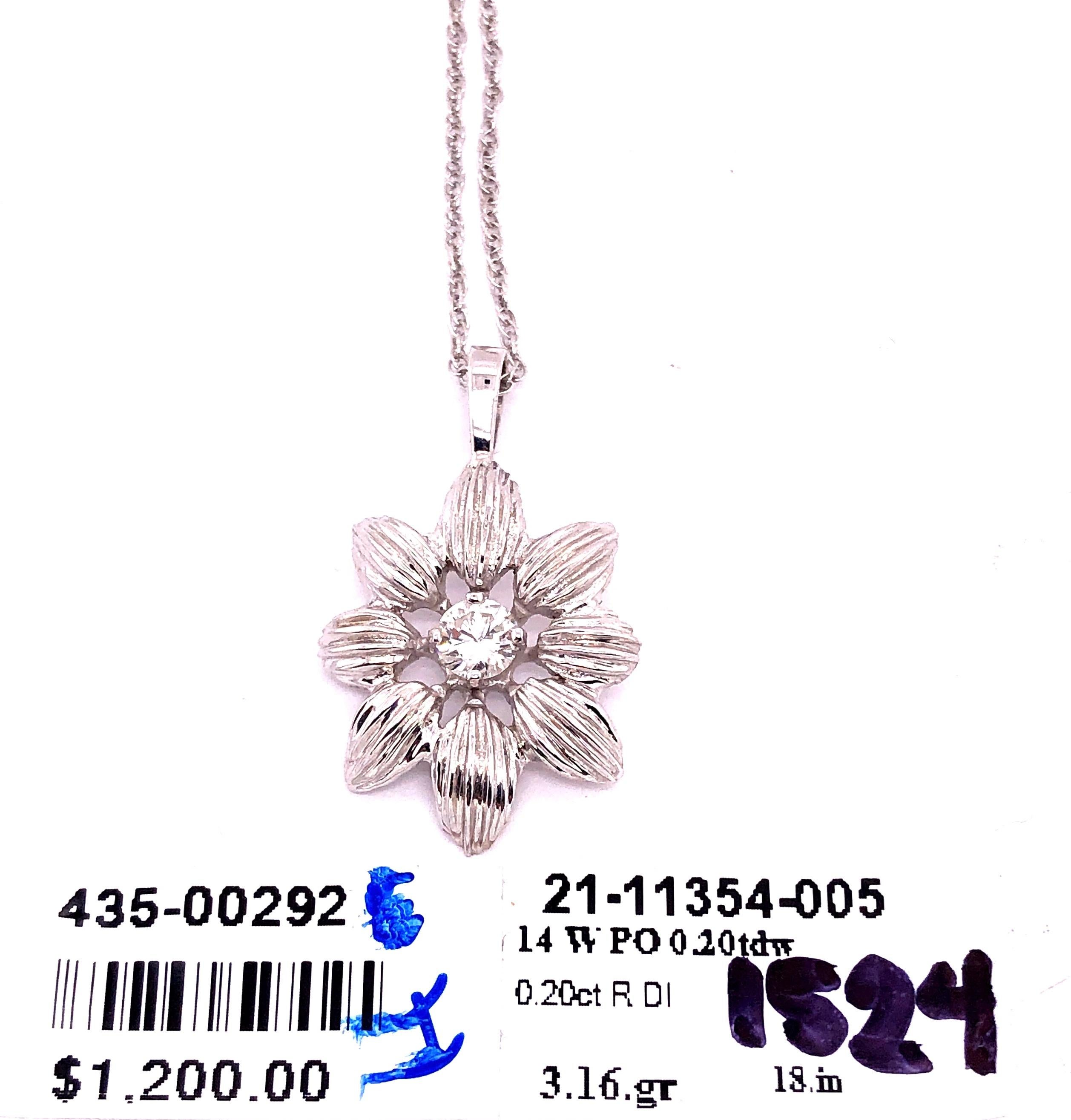 14 Karat White Gold Necklace with Diamond For Sale 4